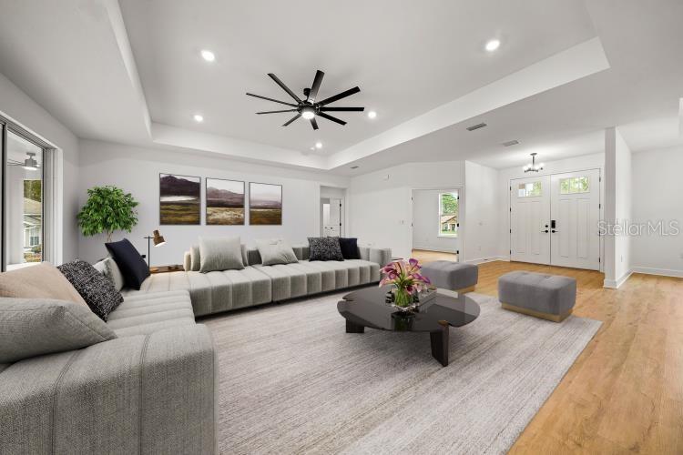 ROYAL HIGHLANDS - Residential