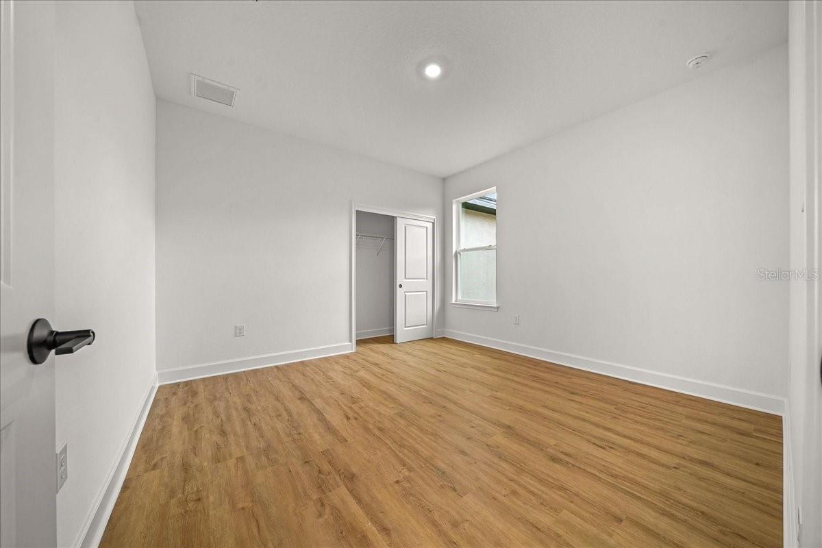 ROYAL HIGHLANDS - Residential