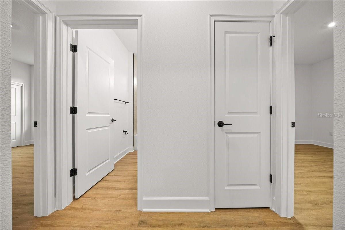 ROYAL HIGHLANDS - Residential