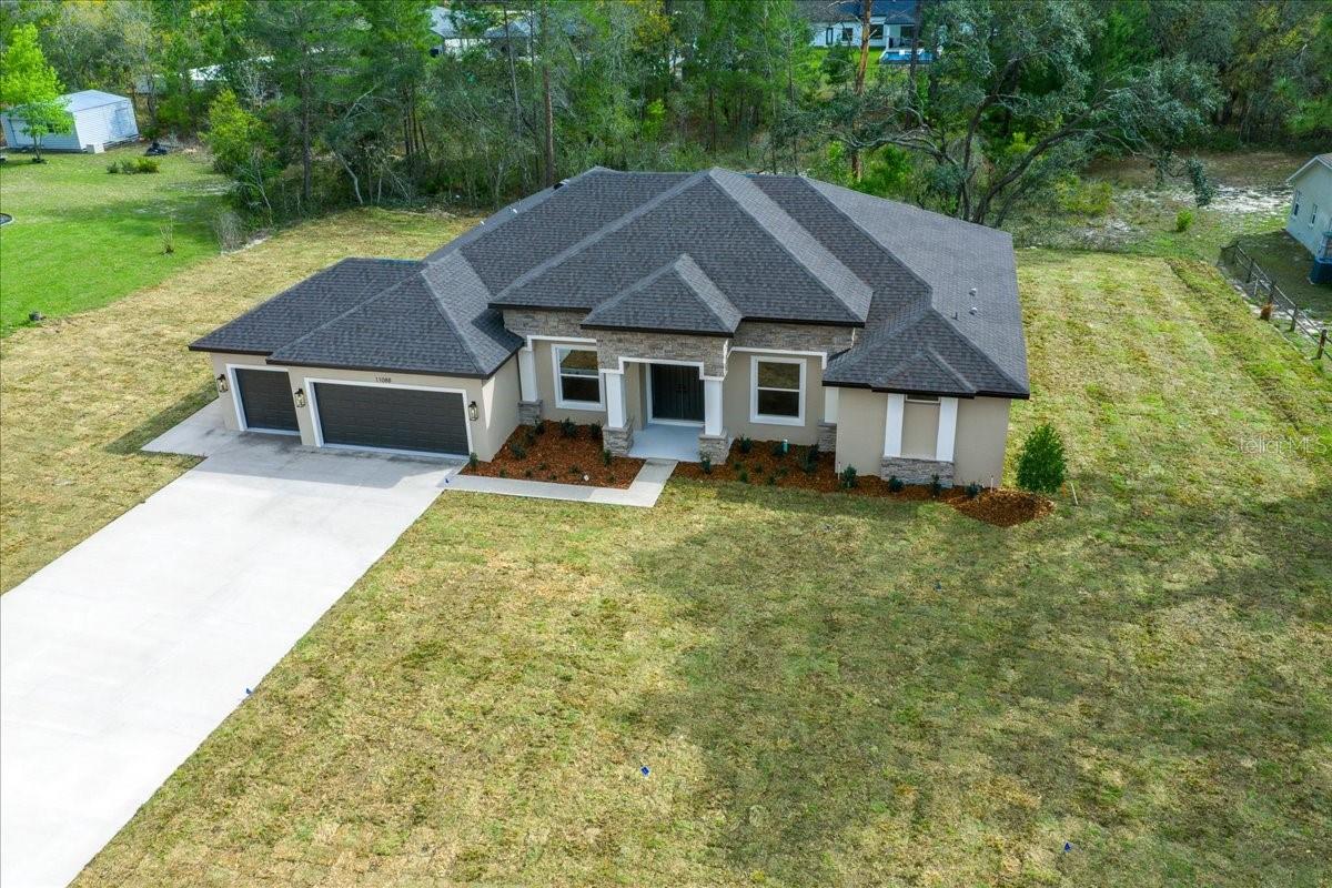 ROYAL HIGHLANDS - Residential