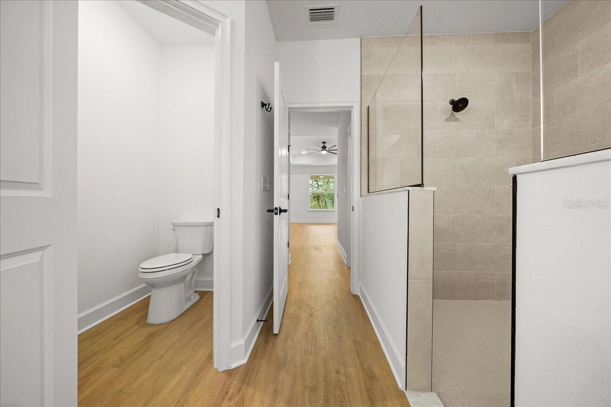 ROYAL HIGHLANDS - Residential