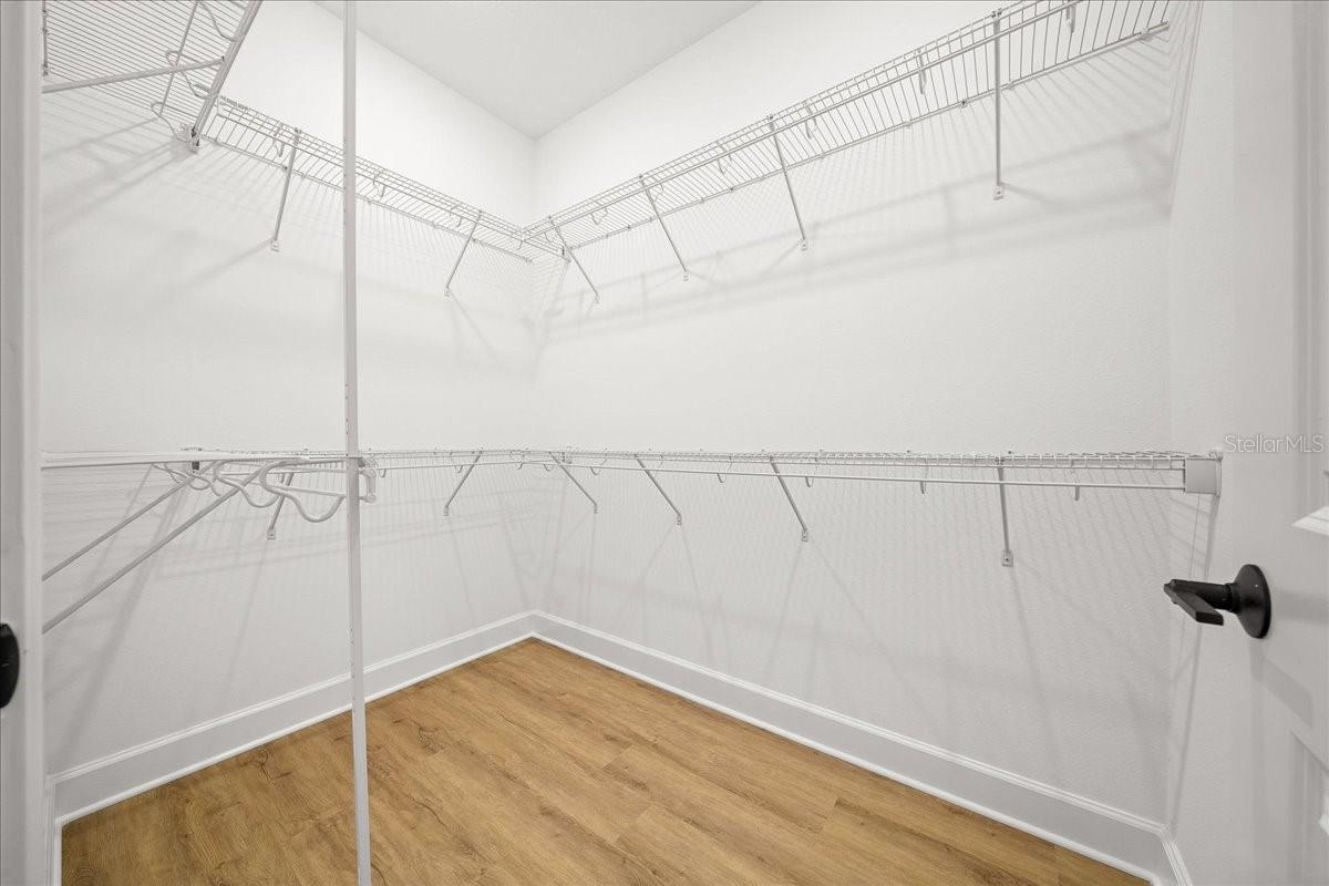 ROYAL HIGHLANDS - Residential