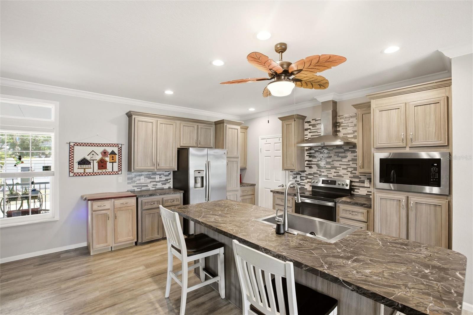 HARBOR VIEW ON THE BAY - Residential