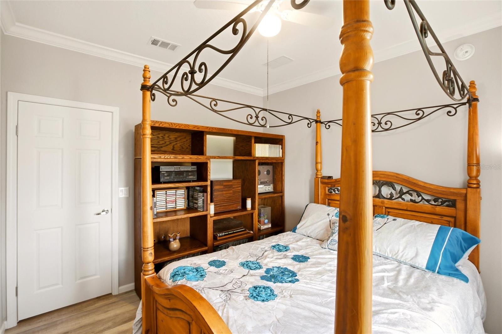 HARBOR VIEW ON THE BAY - Residential