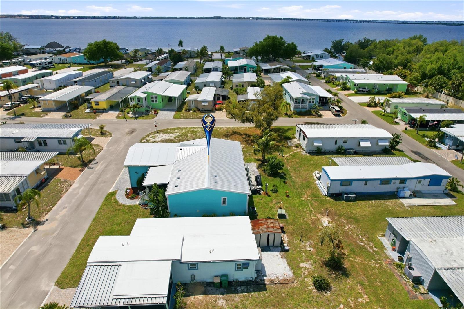 HARBOR VIEW ON THE BAY - Residential
