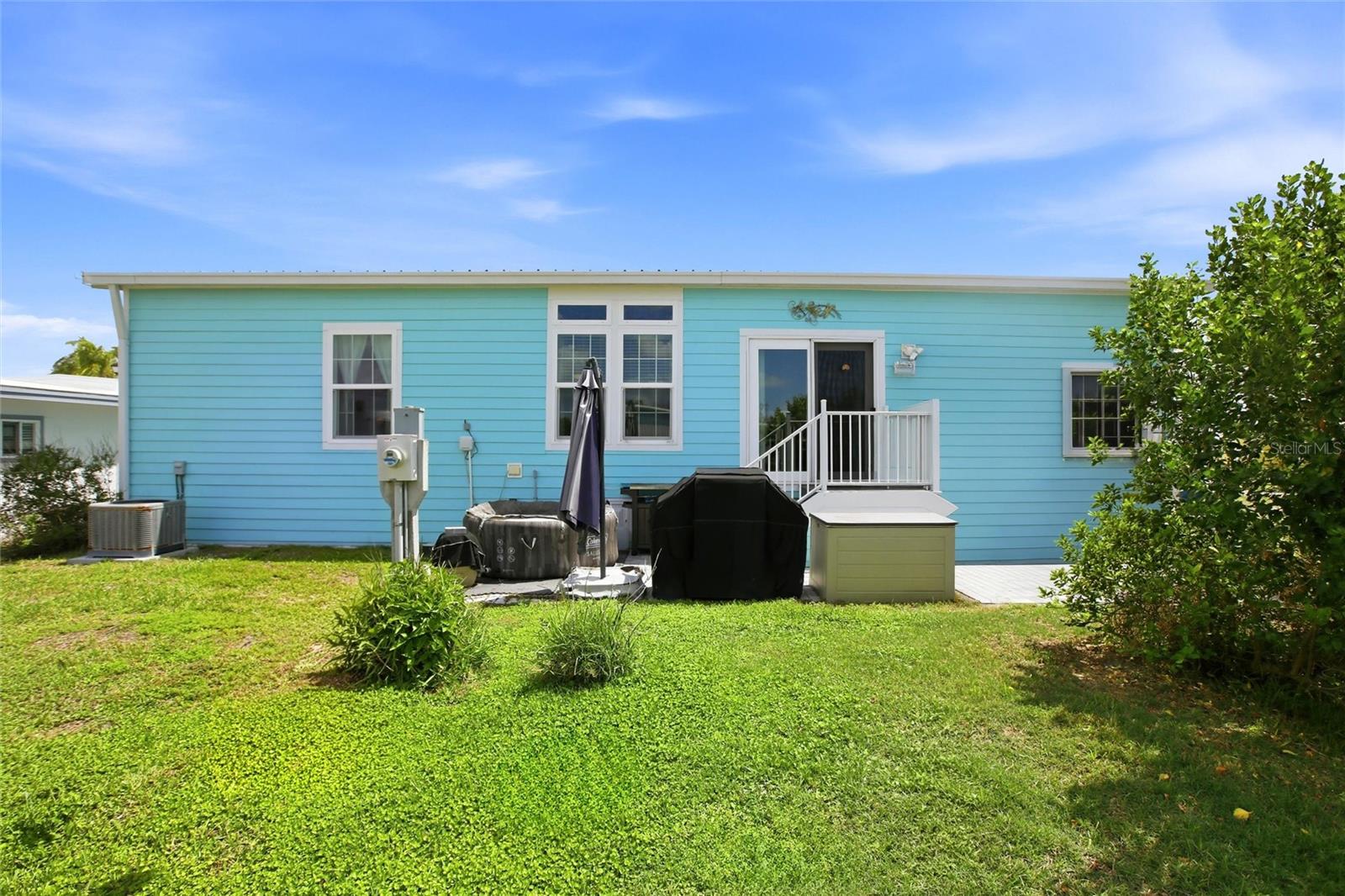 HARBOR VIEW ON THE BAY - Residential