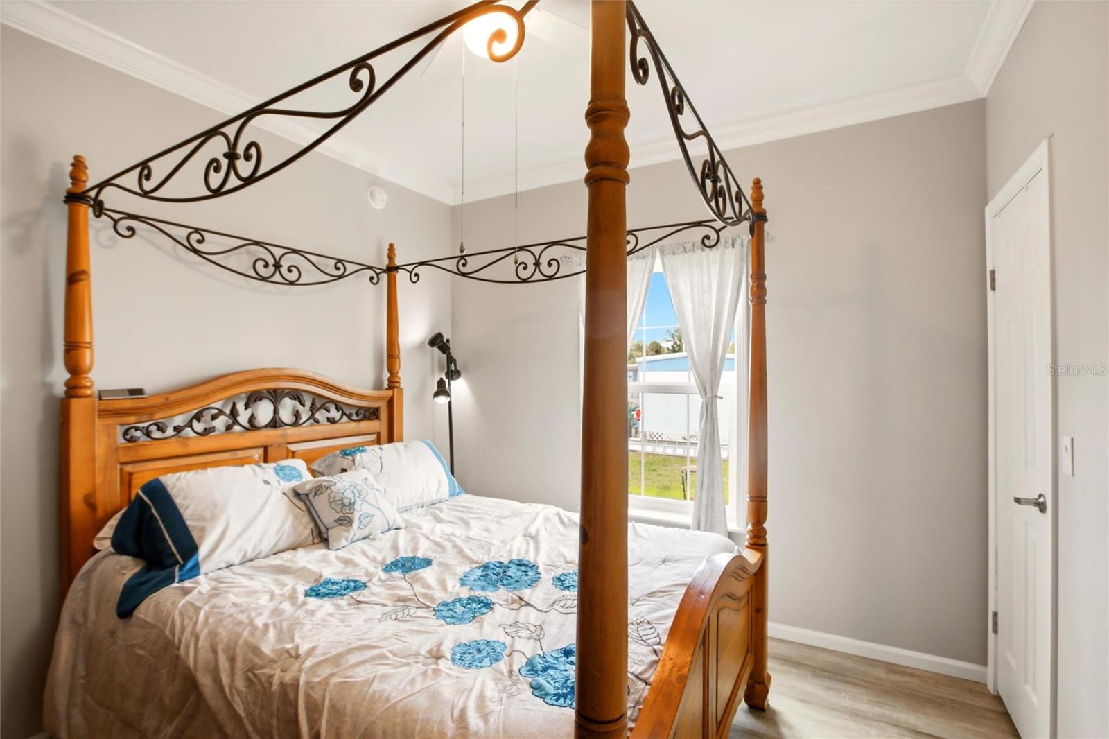 HARBOR VIEW ON THE BAY - Residential