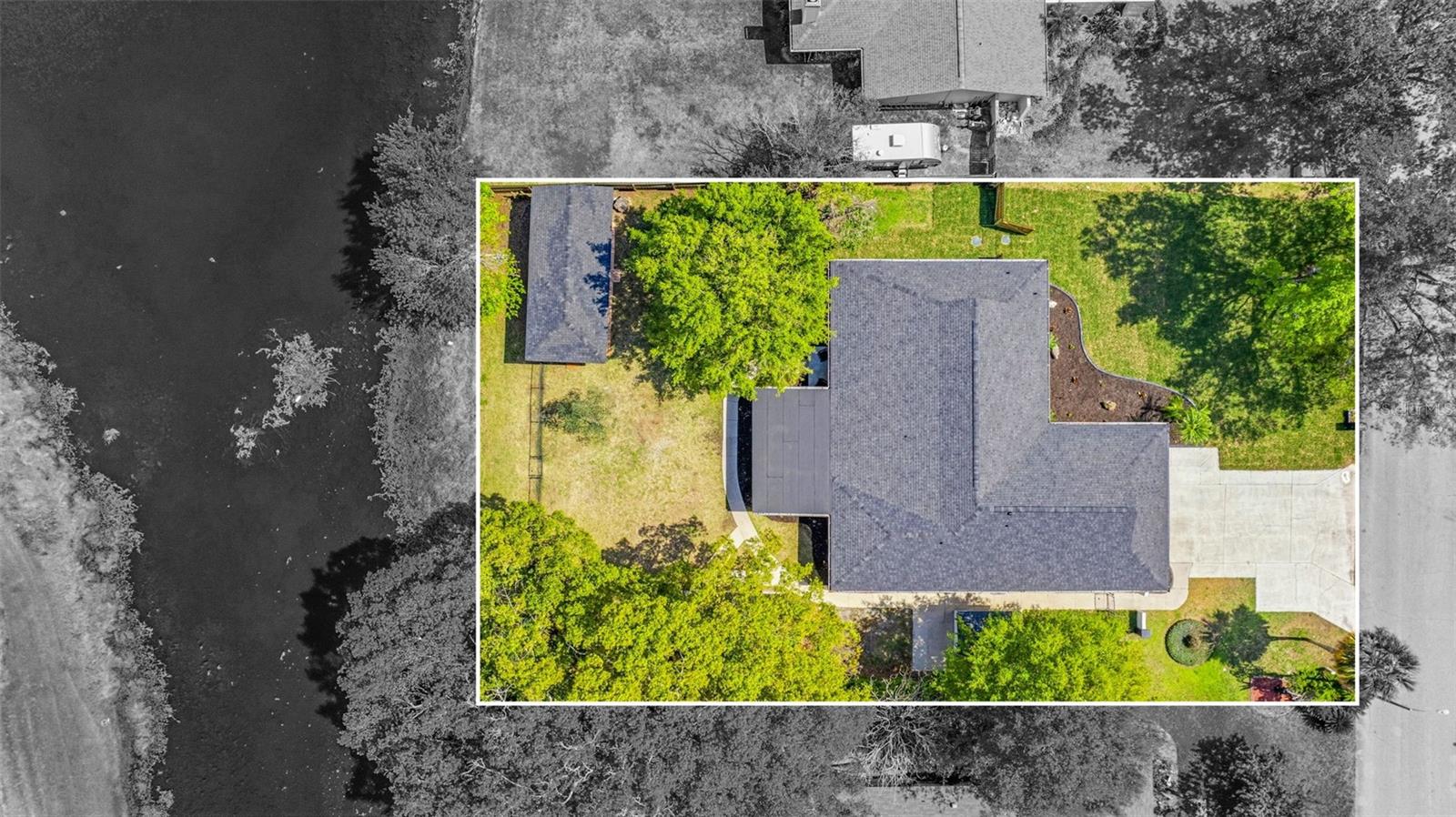 GROVE SHORE - Residential