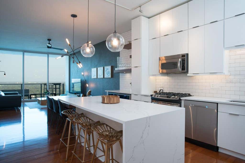 Photo of 150 E Robinson Street #2209, Orlando, FL 32801 (MLS # O6430123)