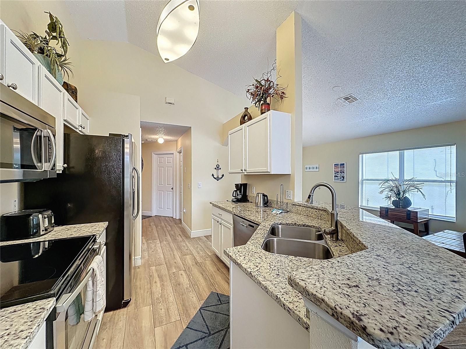 KOKOMO BAY PH 02 - Residential