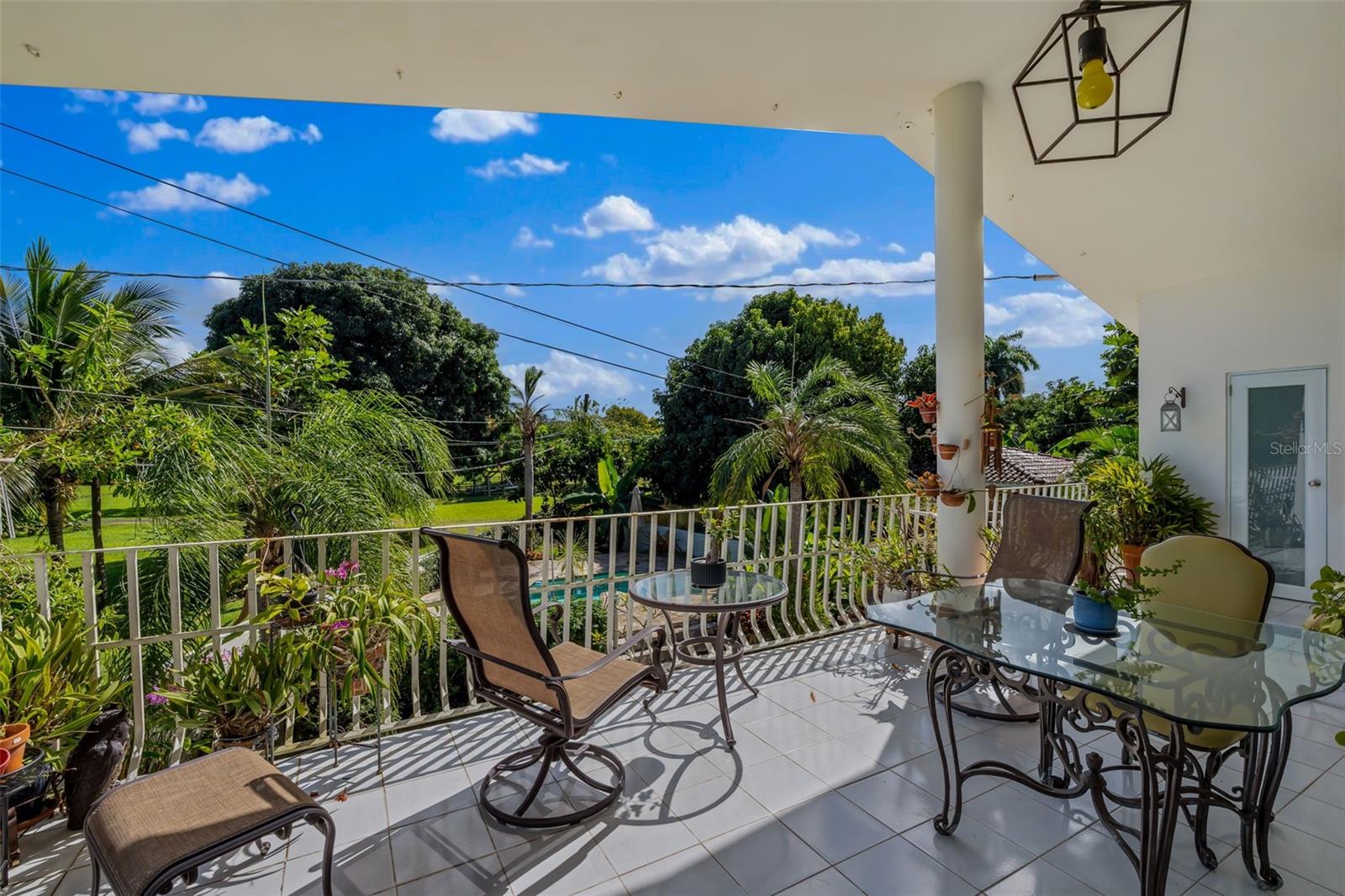 URBANIZACIÓN EL PARAISO - Residential