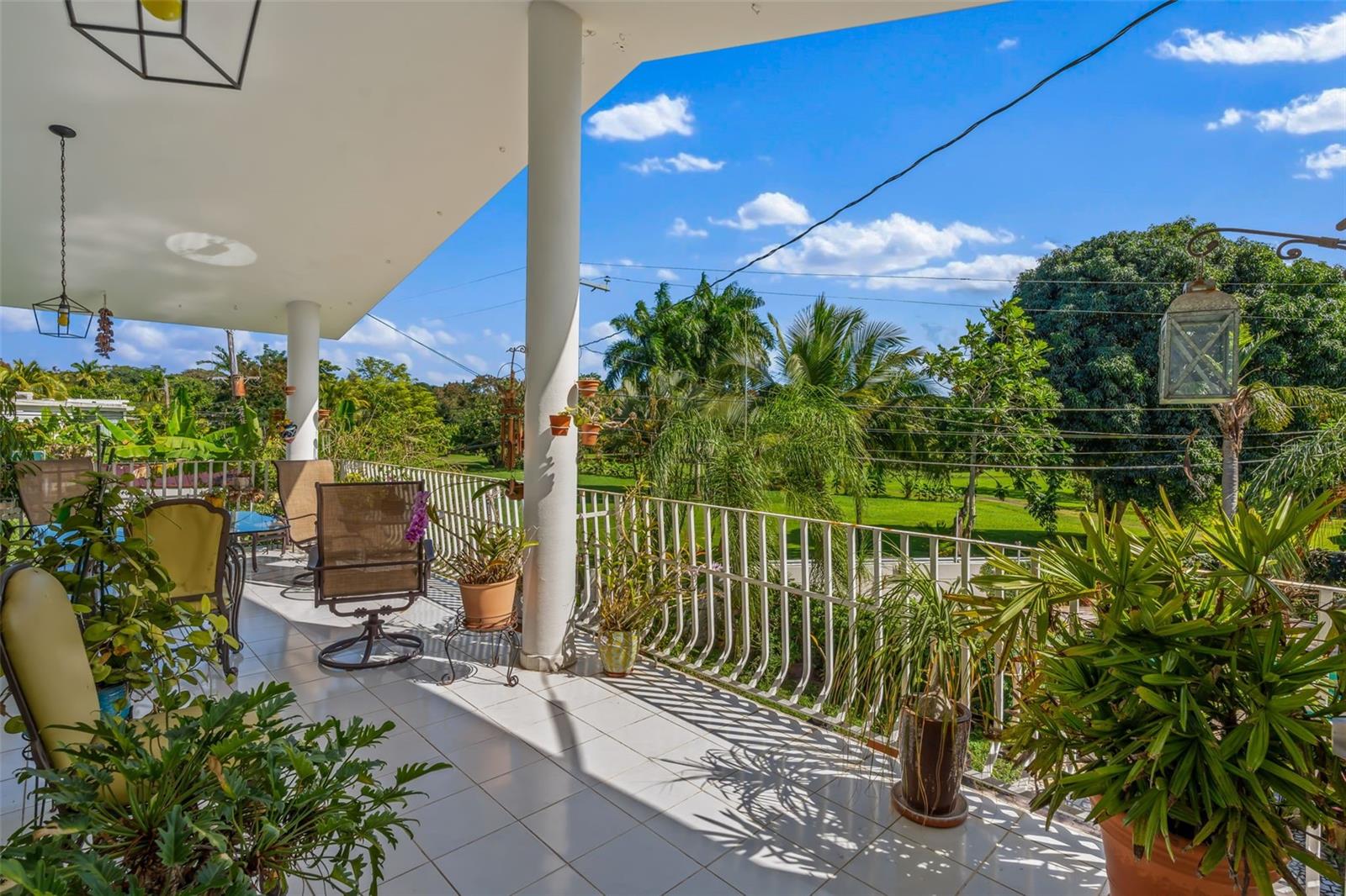 URBANIZACIÓN EL PARAISO - Residential