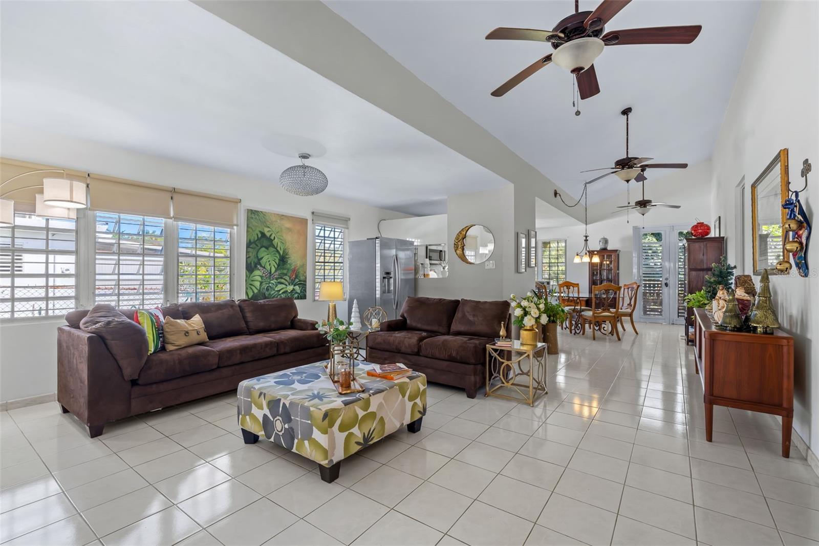 URBANIZACIÓN EL PARAISO - Residential