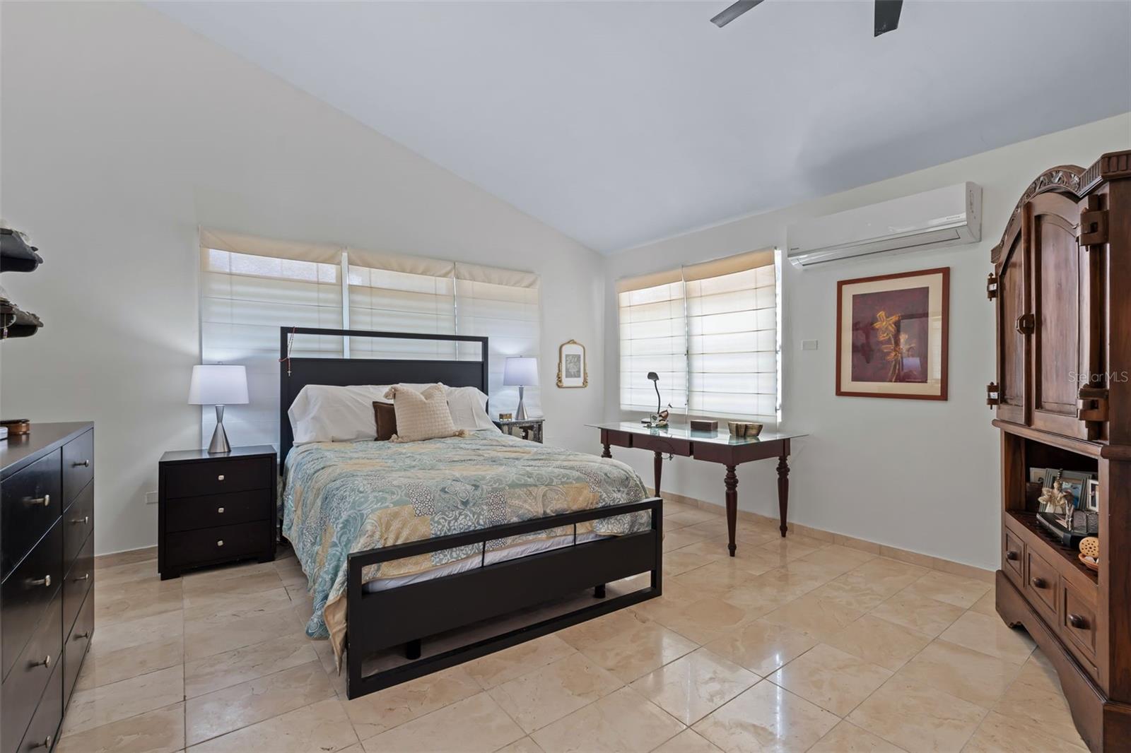 URBANIZACIÓN EL PARAISO - Residential