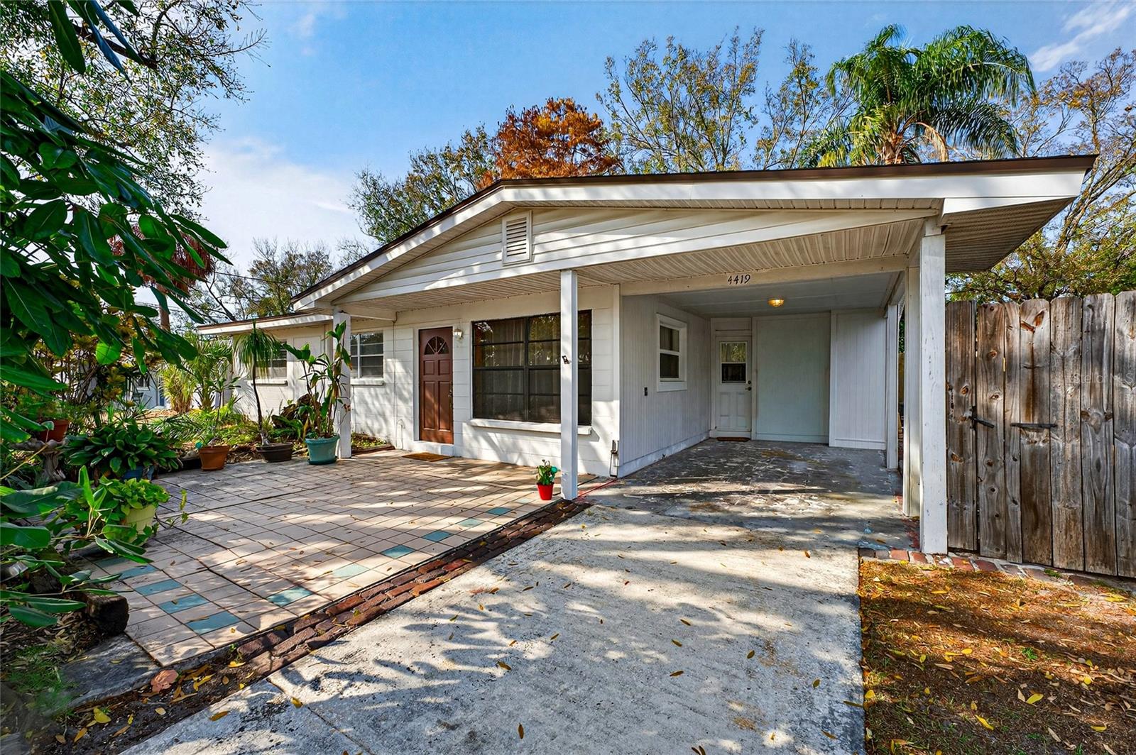 GANDY GARDENS 4 - Residential