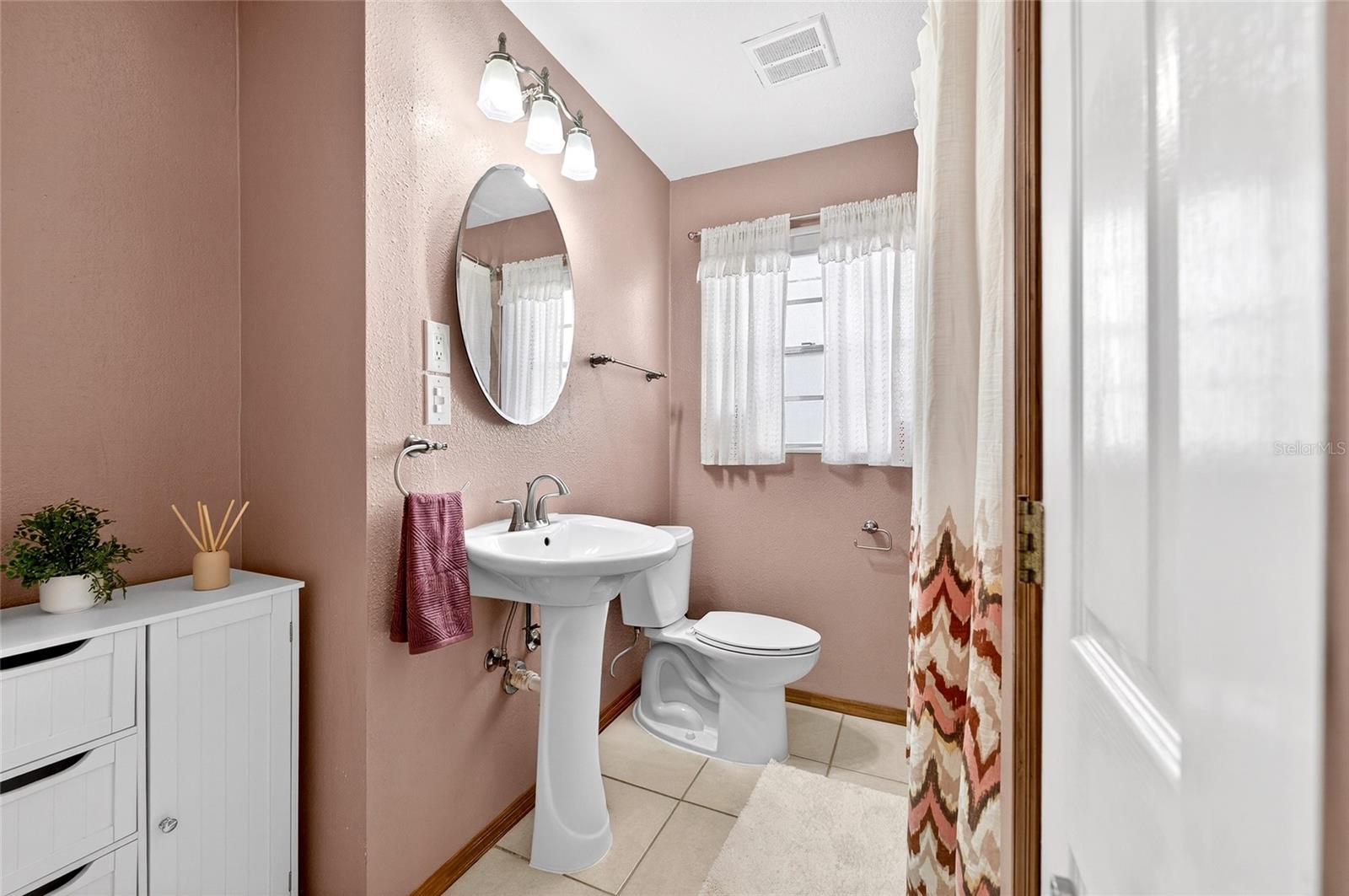 GANDY GARDENS 4 - Residential