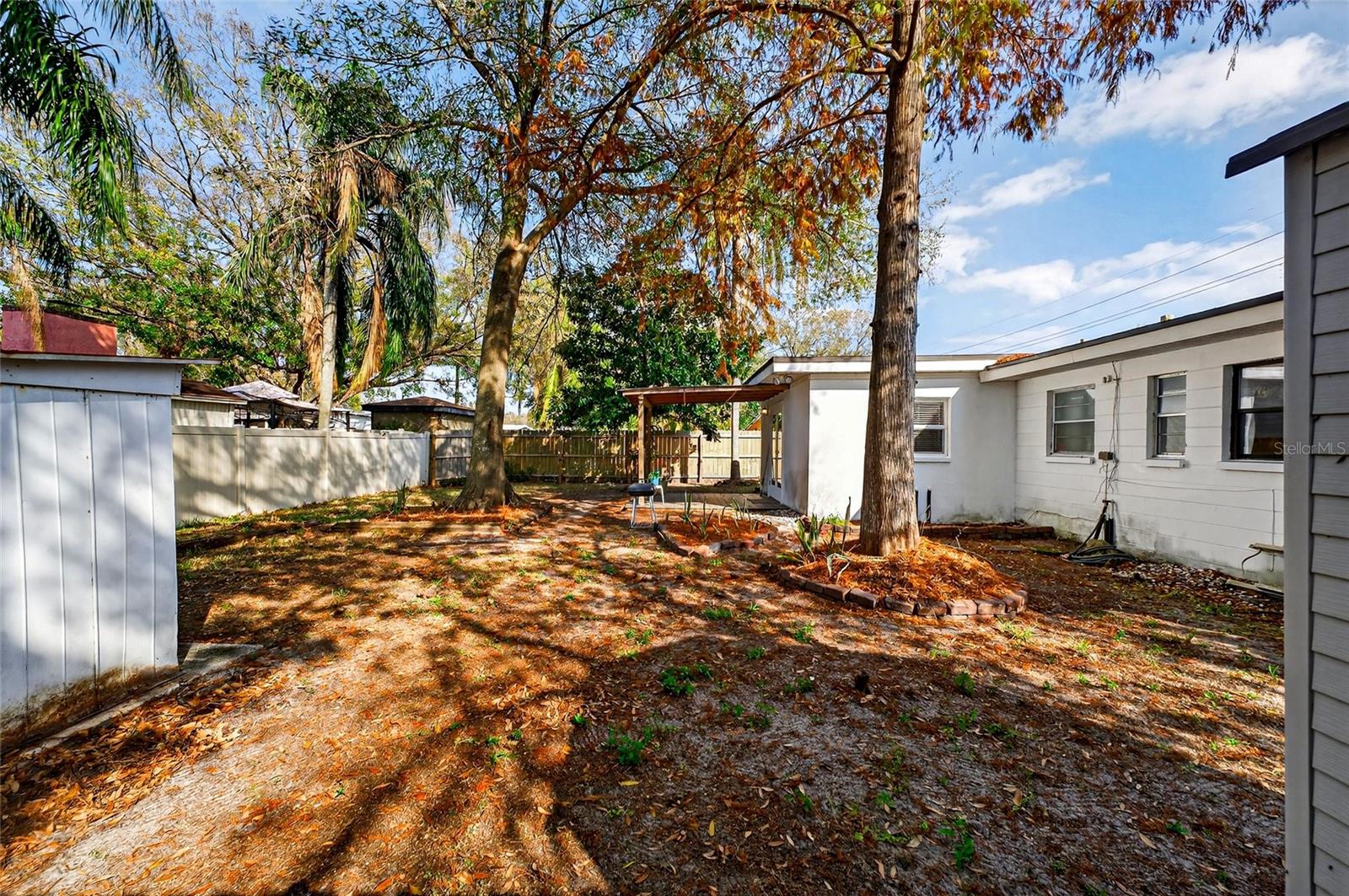 GANDY GARDENS 4 - Residential