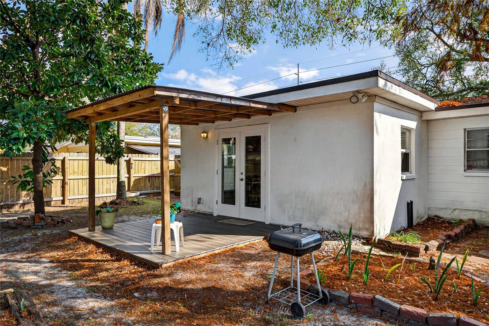 GANDY GARDENS 4 - Residential