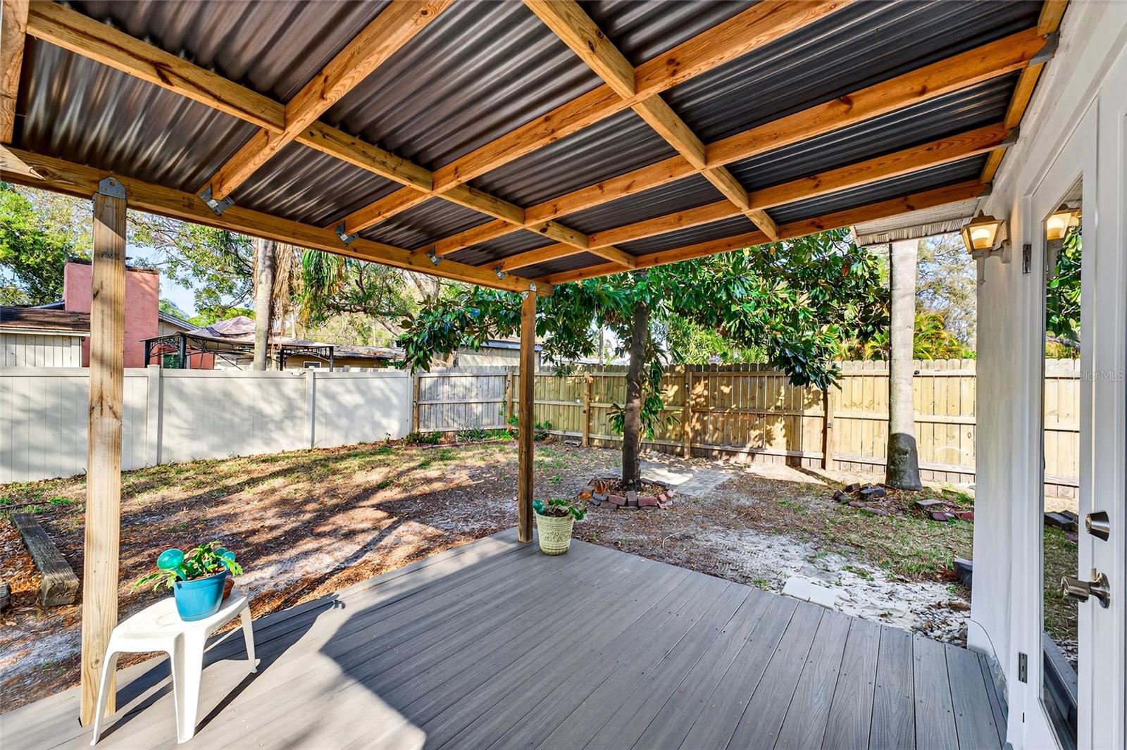 GANDY GARDENS 4 - Residential