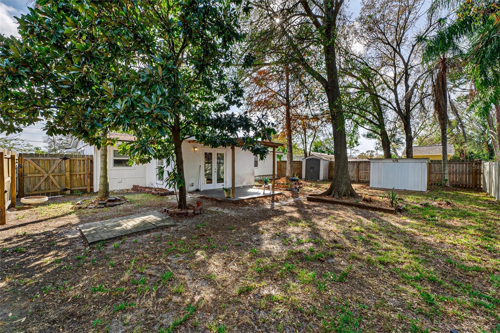 GANDY GARDENS 4 - Residential