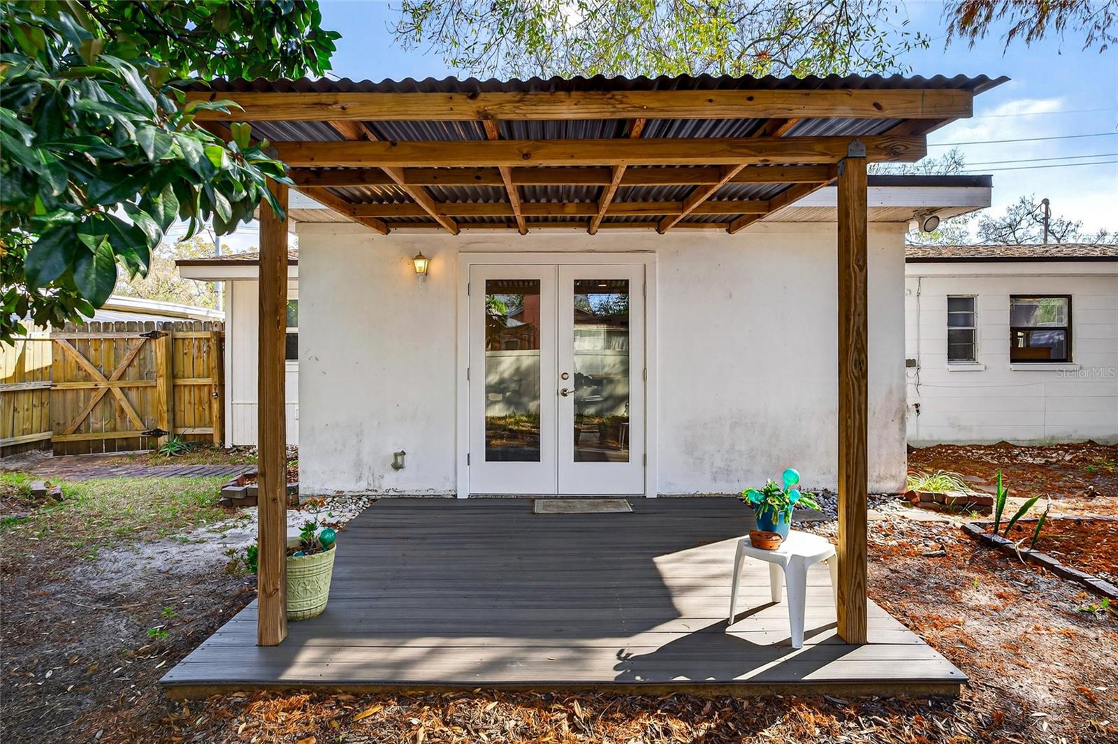 GANDY GARDENS 4 - Residential