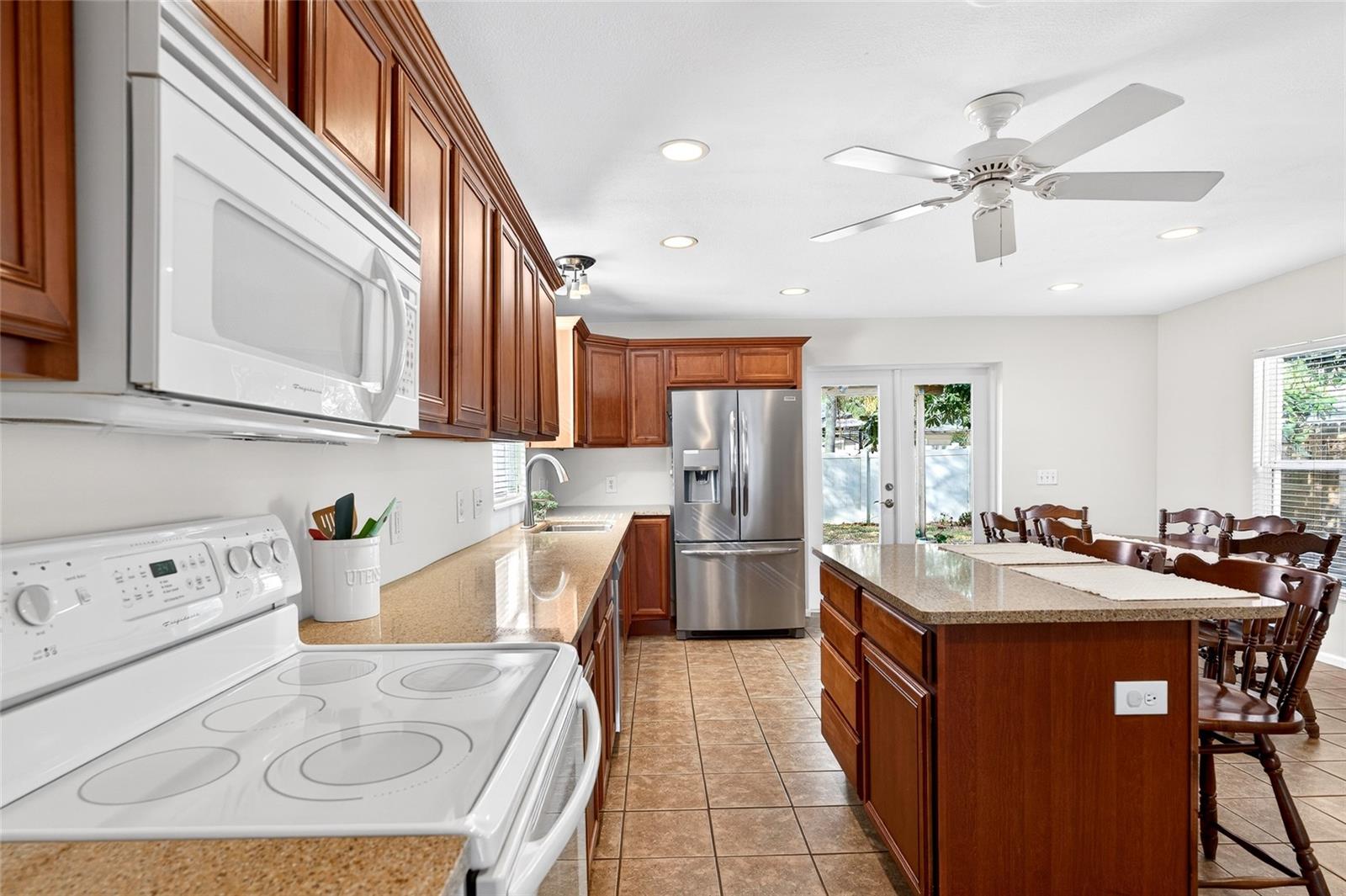 GANDY GARDENS 4 - Residential