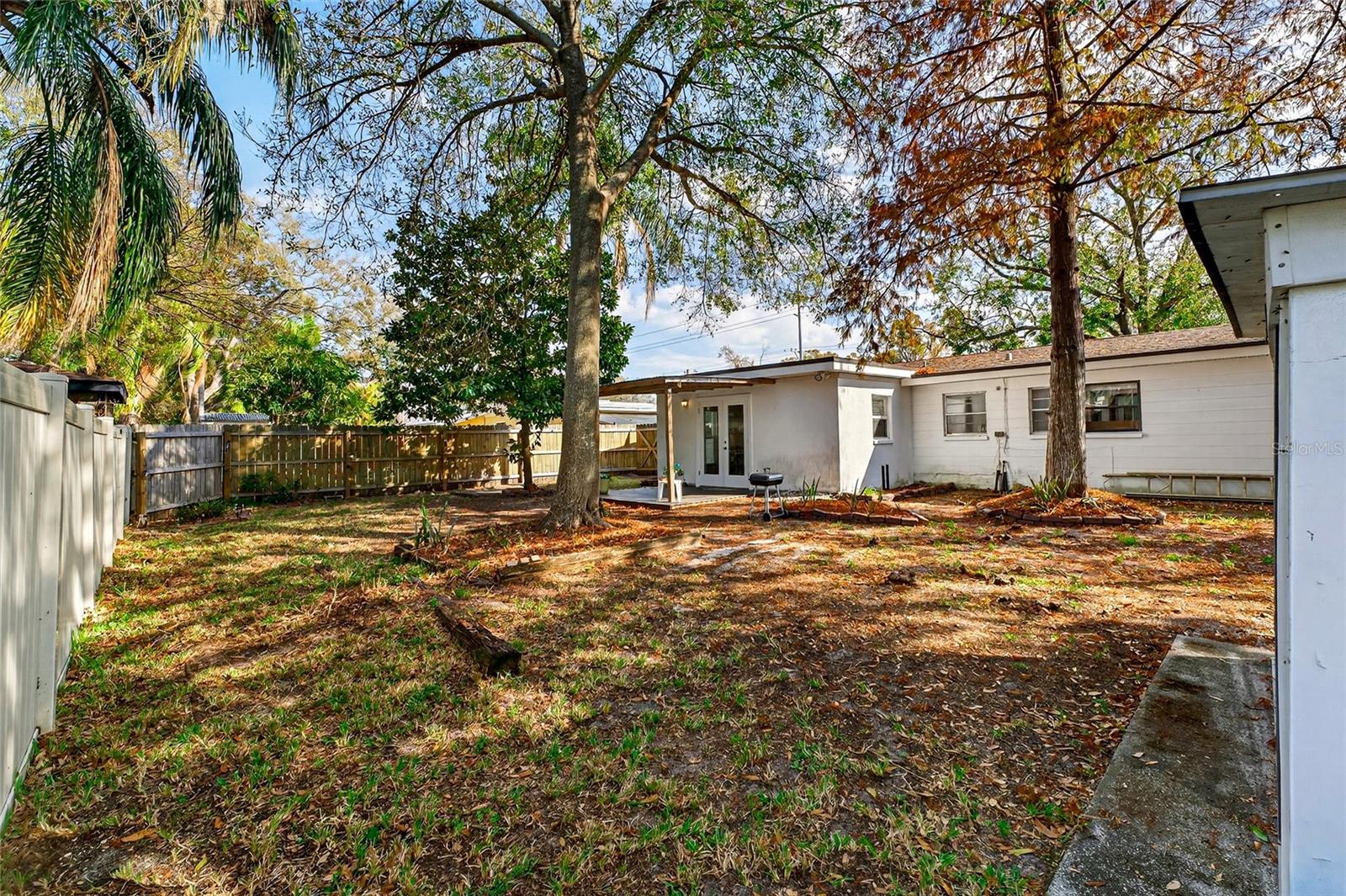 GANDY GARDENS 4 - Residential