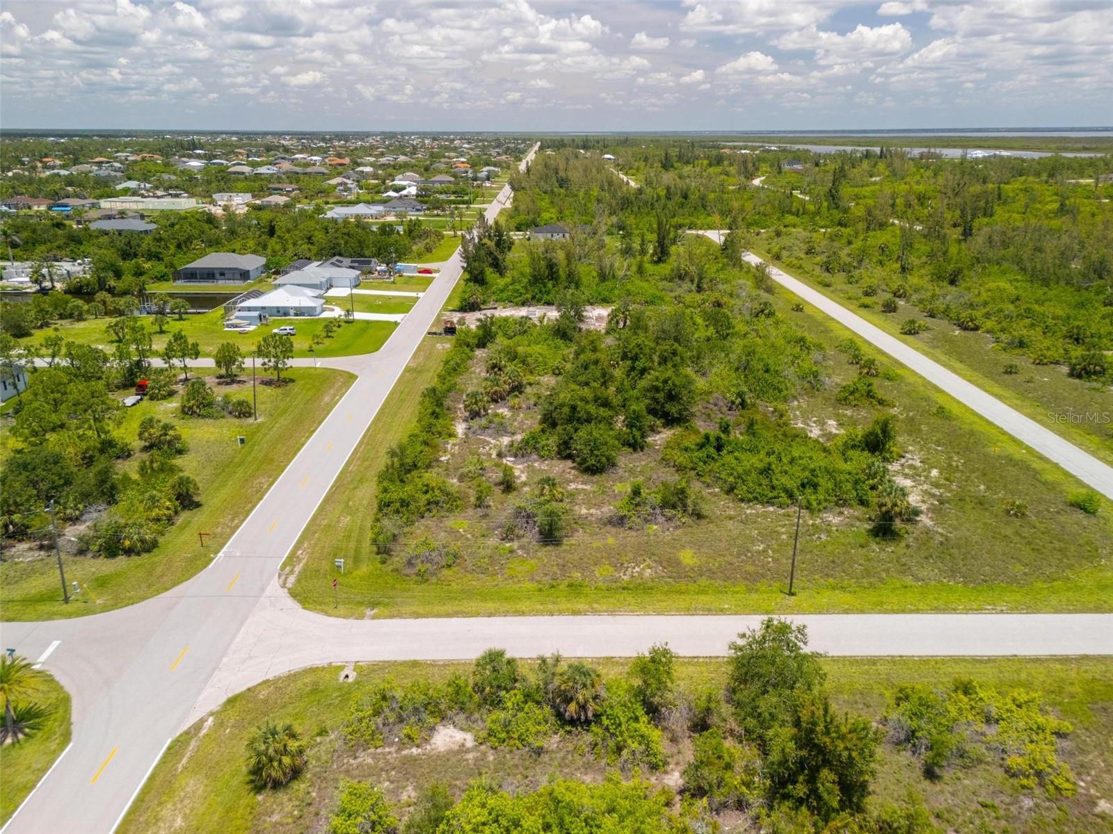 PORT CHARLOTTE SEC 94 01 - Land