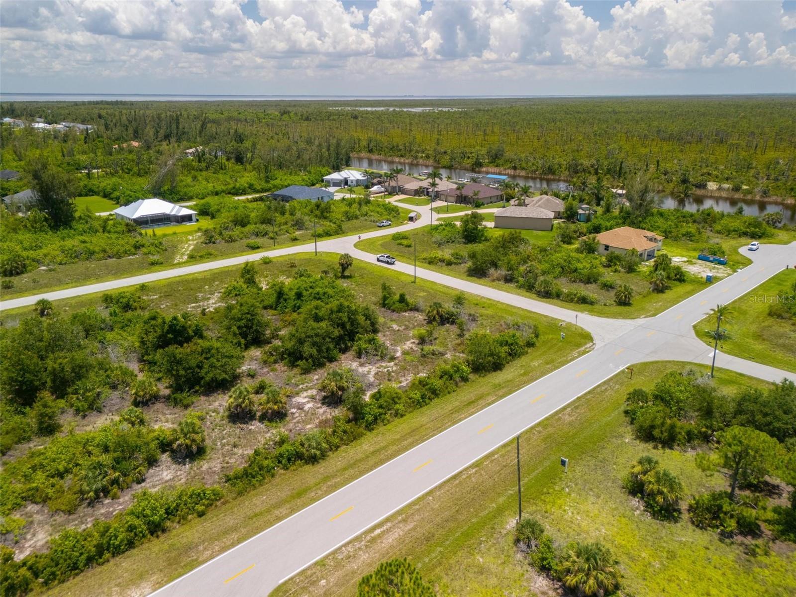 PORT CHARLOTTE SEC 94 01 - Land