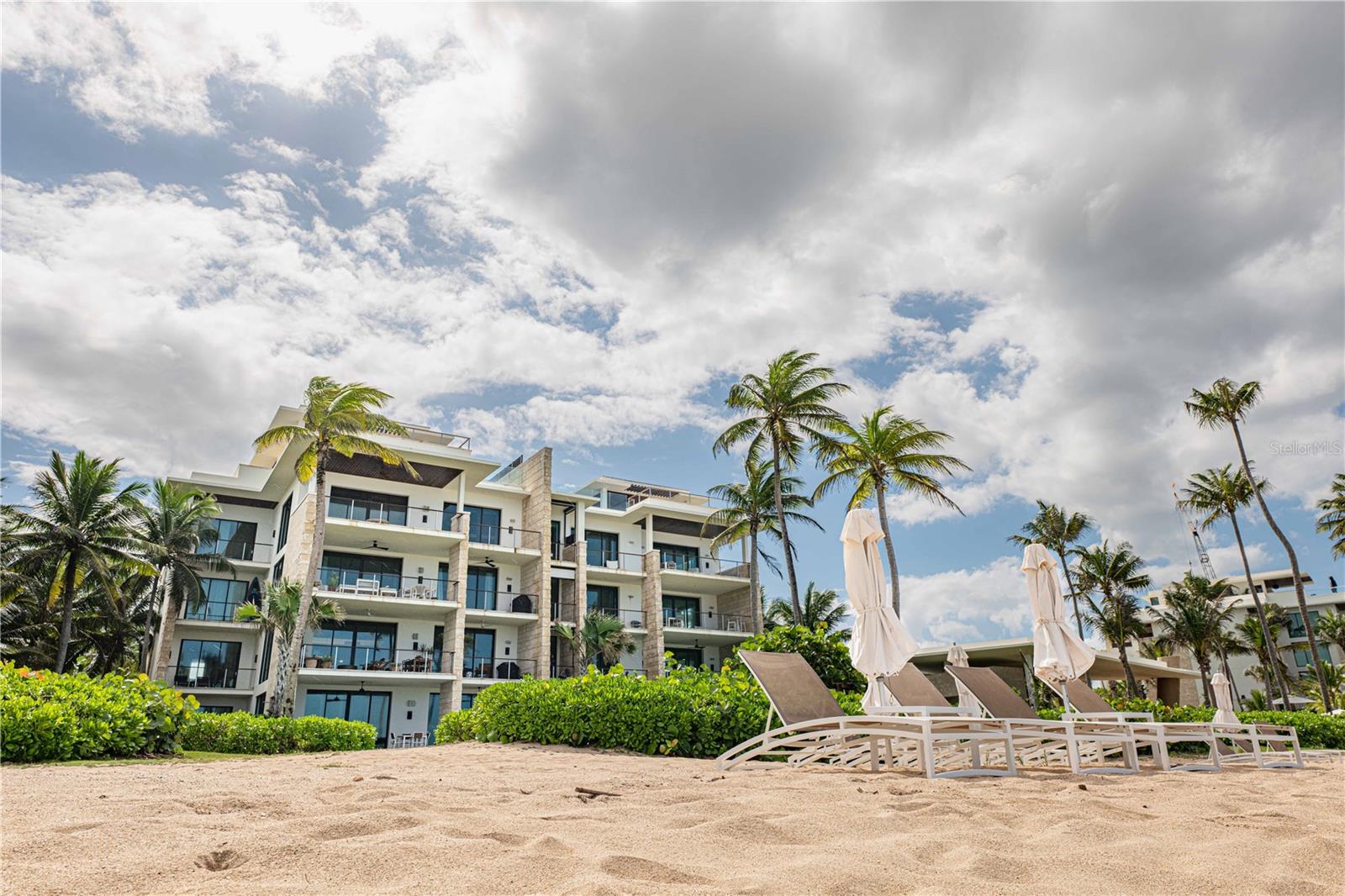 WEST BEACH RESIDENCES - Residential