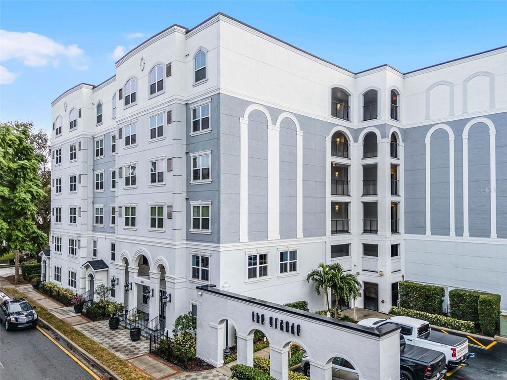 Photo of 300 E South Street #1003, Orlando, FL 32801 (MLS # S5149667)