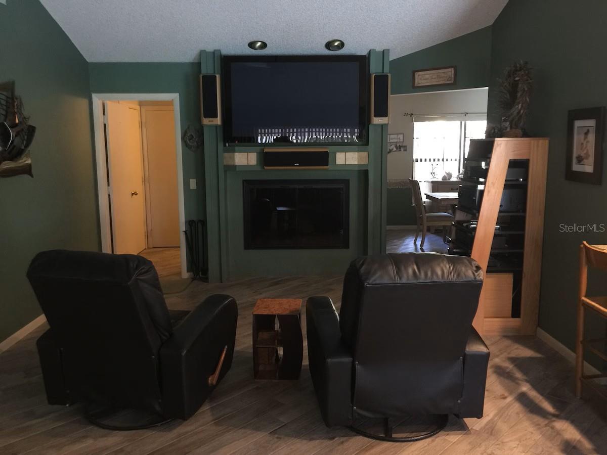 LAKE THOMAS WOODS FIFTH ADD - Residential