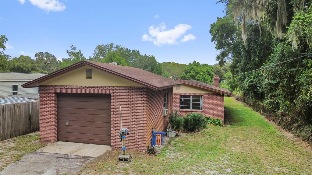 Photo of 5675 S Sandalwood Way, Floral City, FL 34436 (MLS # TB8553364)
