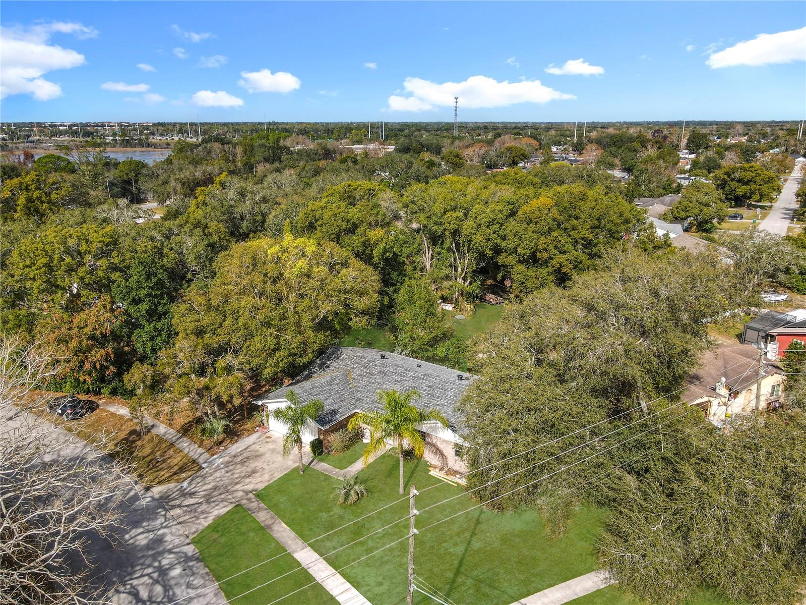 1528 N NORMANDY BOULEVARD