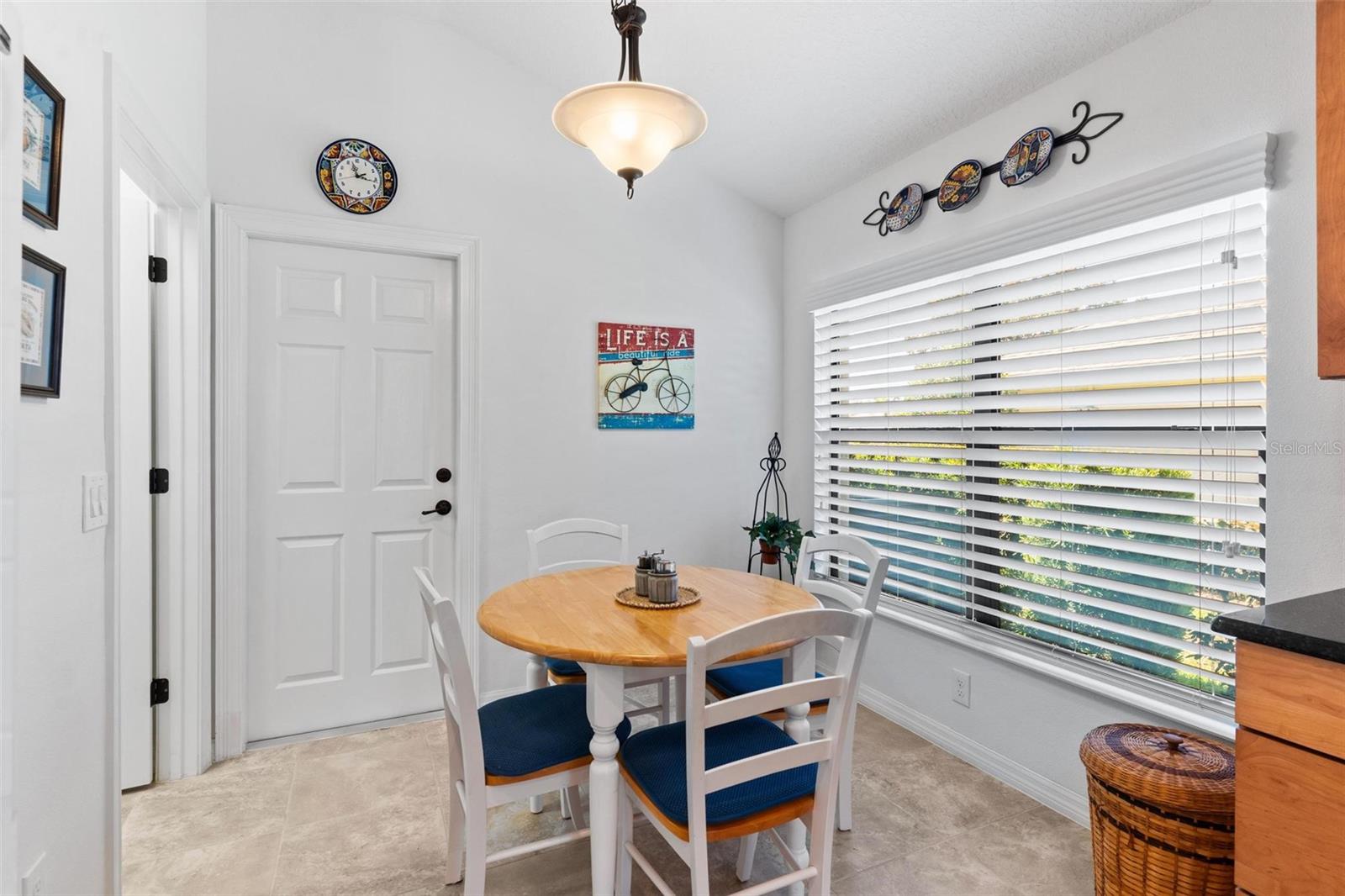 LANDINGS AT HARBOR HILLS - Residential
