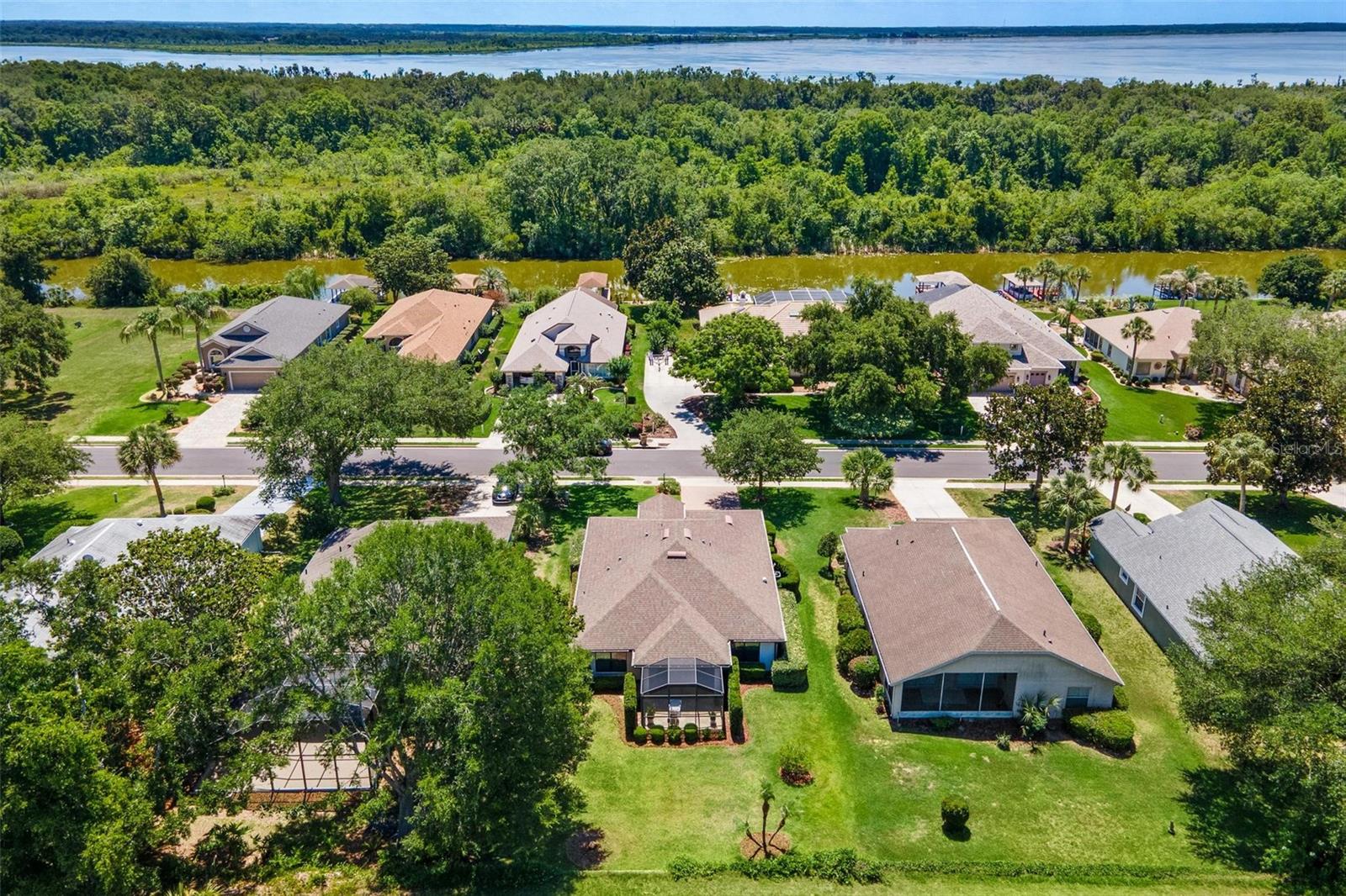 LANDINGS AT HARBOR HILLS - Residential