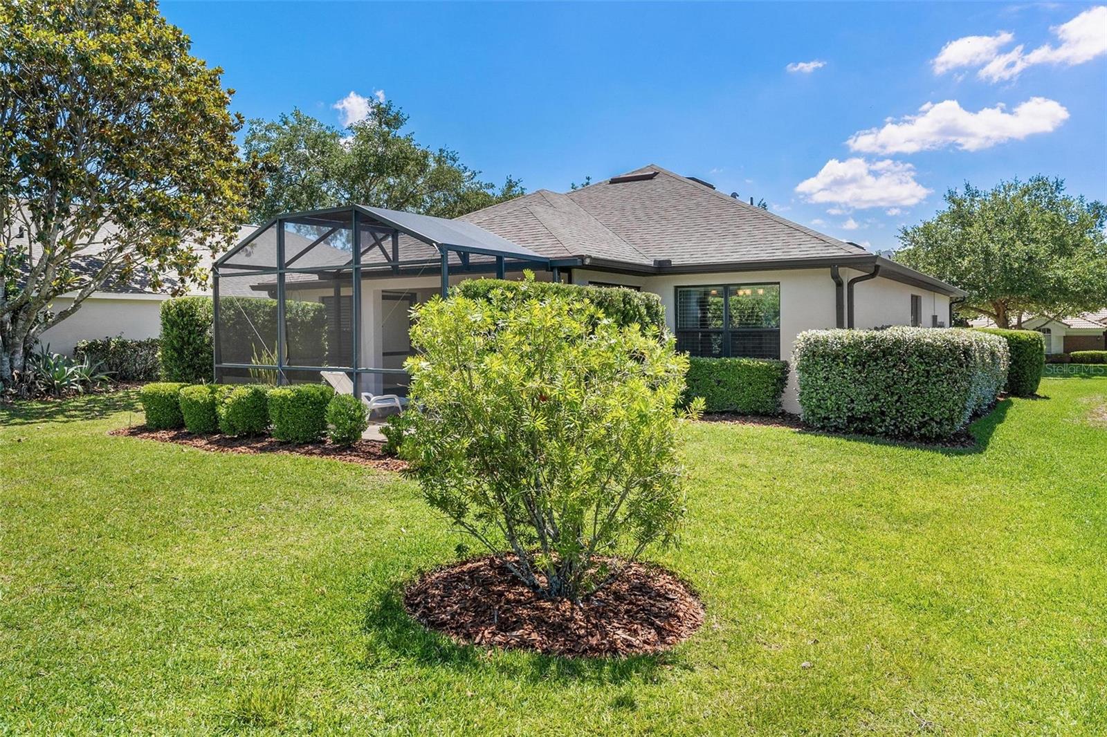 LANDINGS AT HARBOR HILLS - Residential