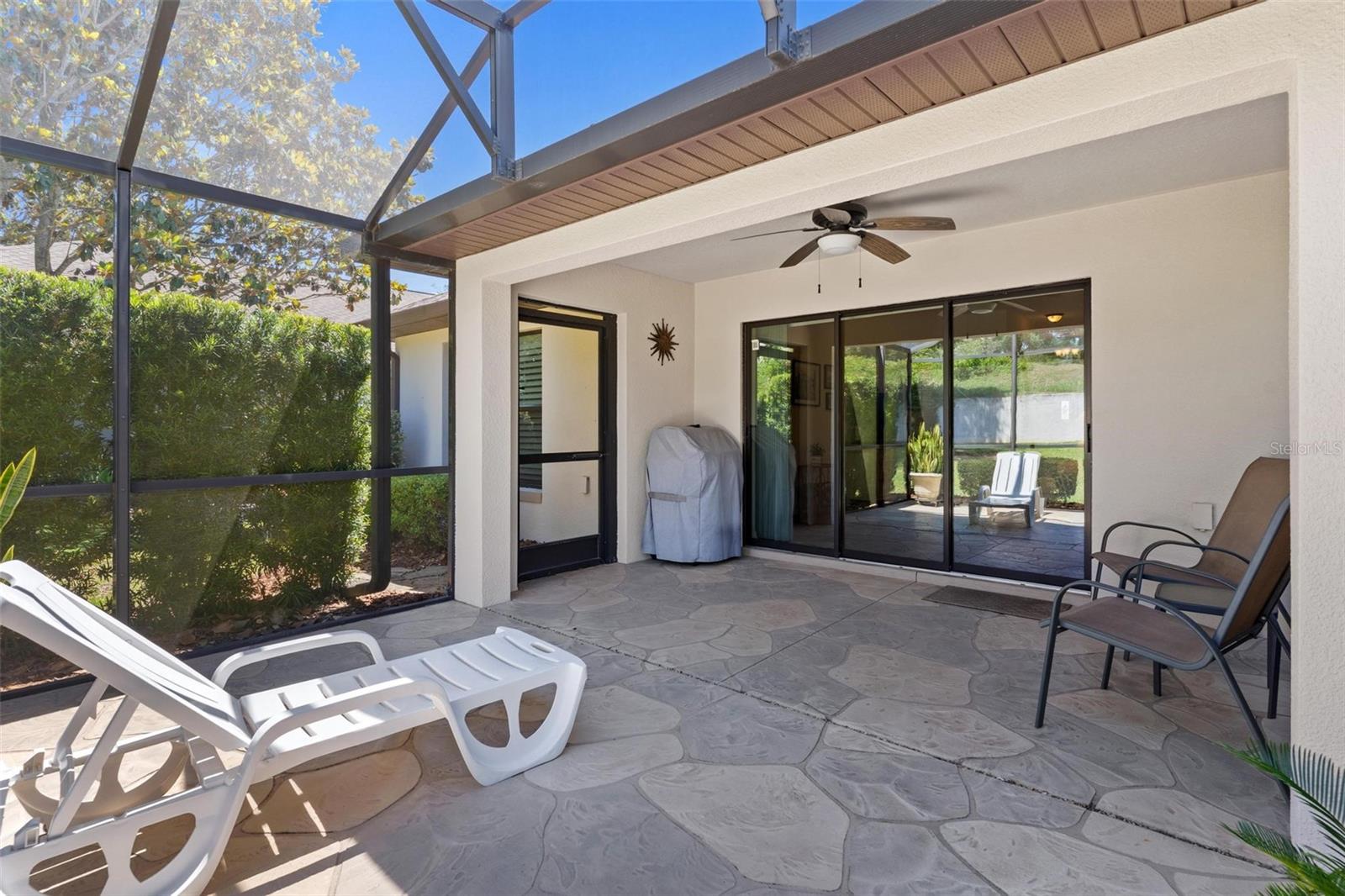 LANDINGS AT HARBOR HILLS - Residential