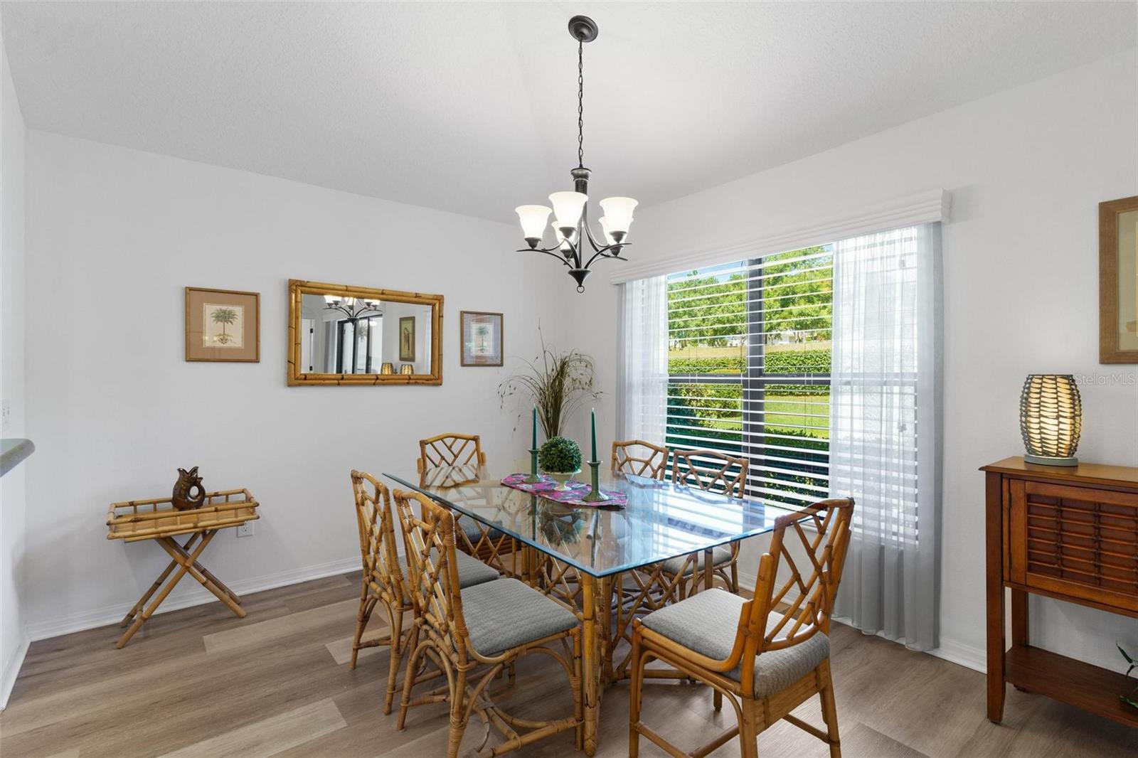 LANDINGS AT HARBOR HILLS - Residential
