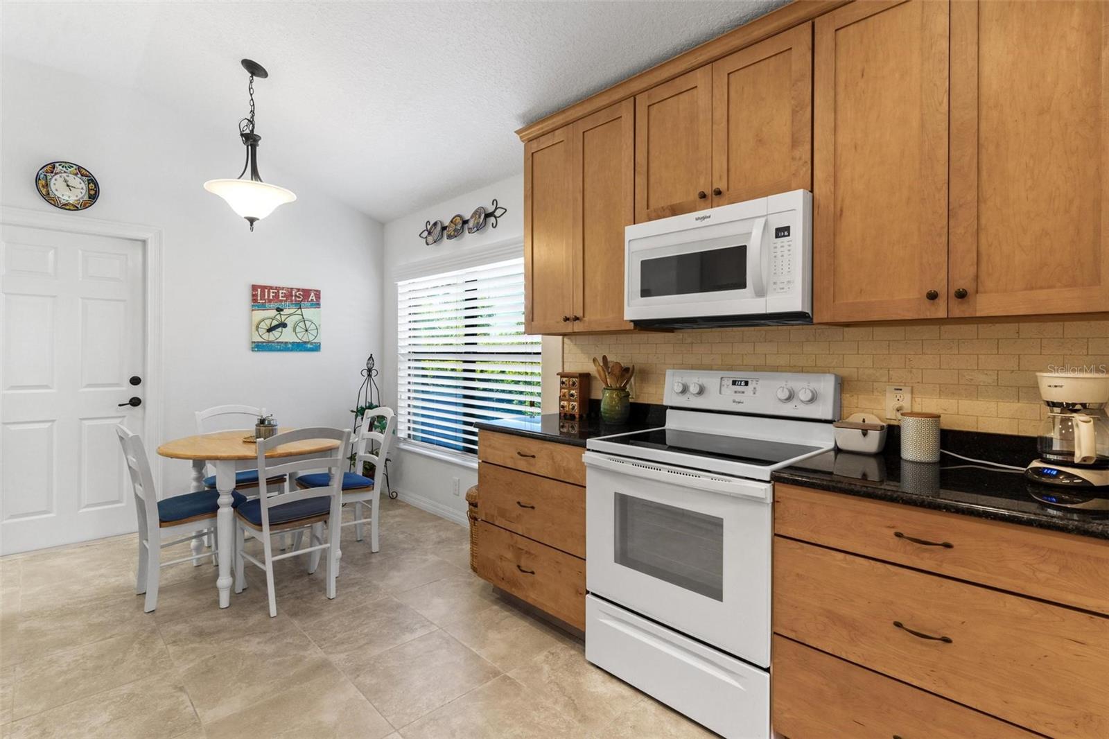 LANDINGS AT HARBOR HILLS - Residential