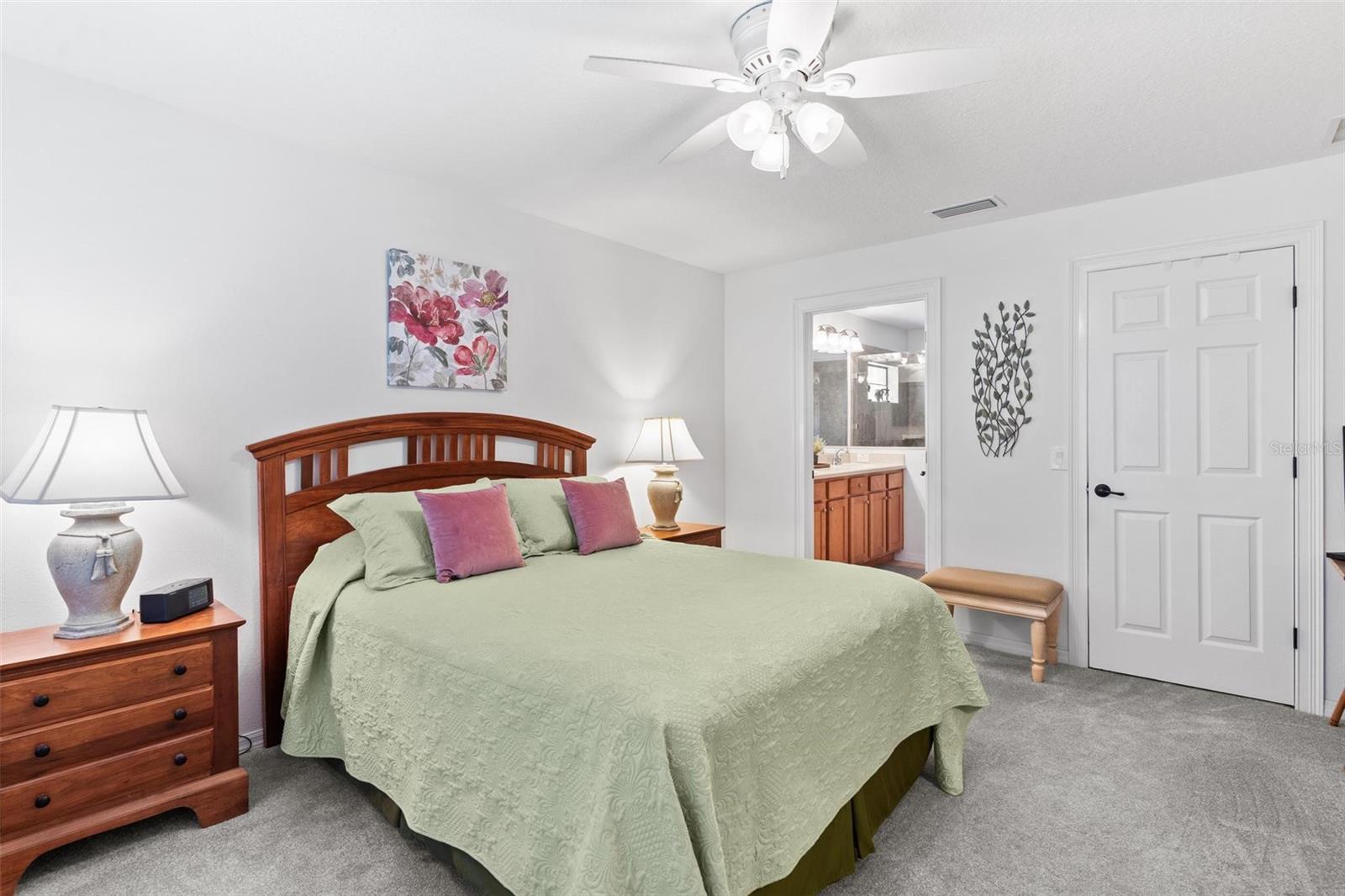 LANDINGS AT HARBOR HILLS - Residential