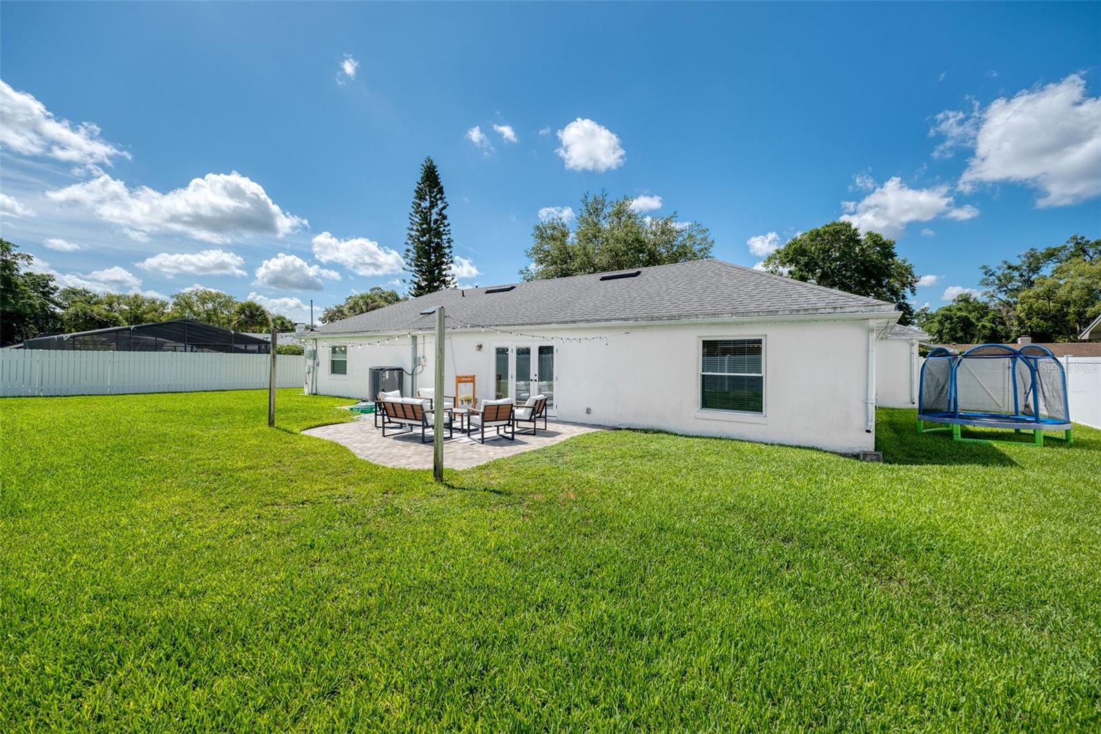 417 MONTICELLO DRIVE