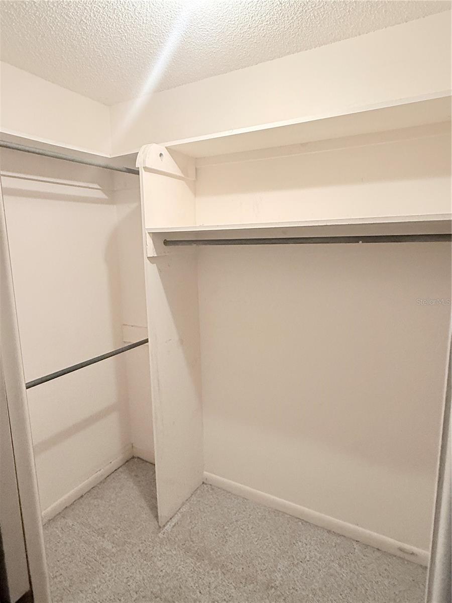 VILLAGE NORTH UN 04 - Residential