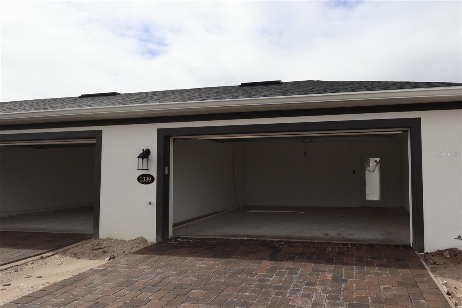 CENTER LAKE ON THE PARK - Residential
