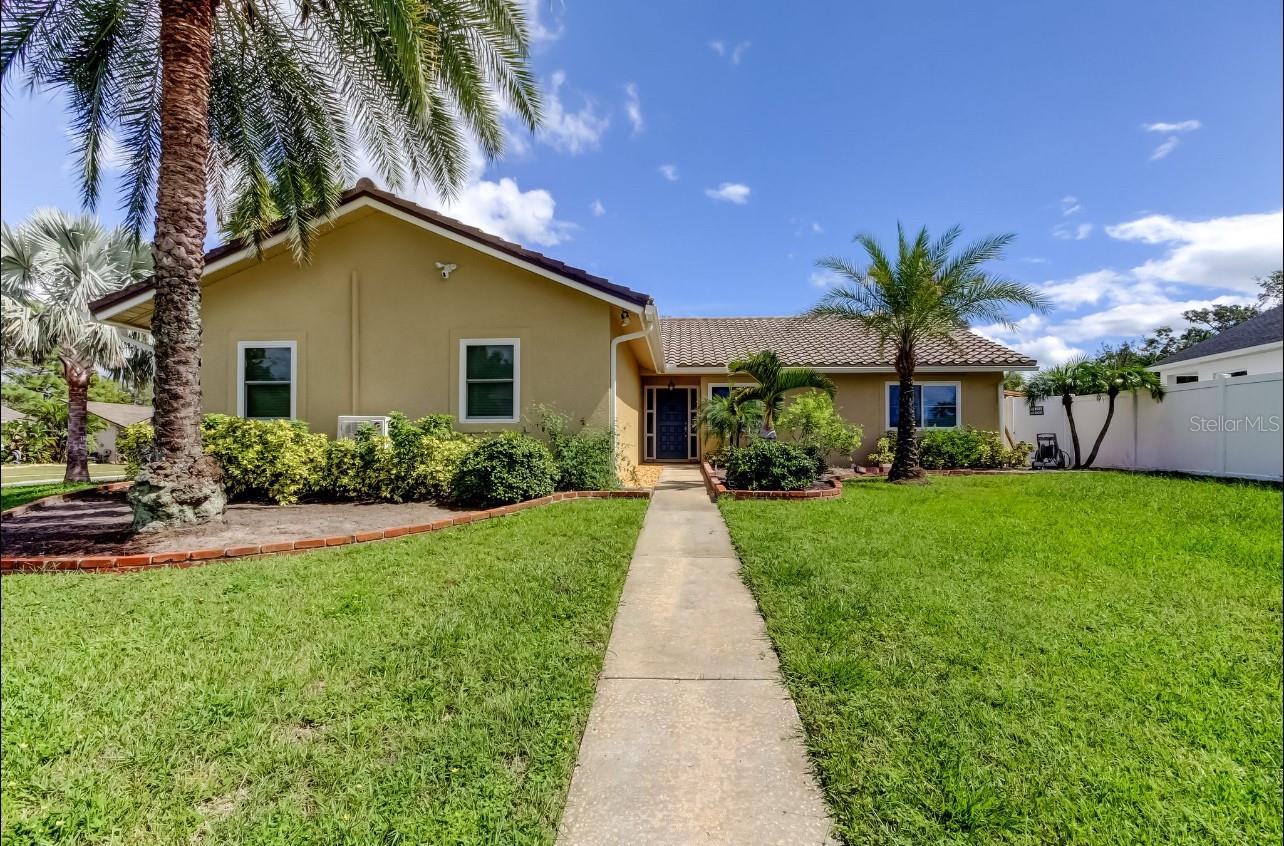 4831 BLUE JAY CIRCLE