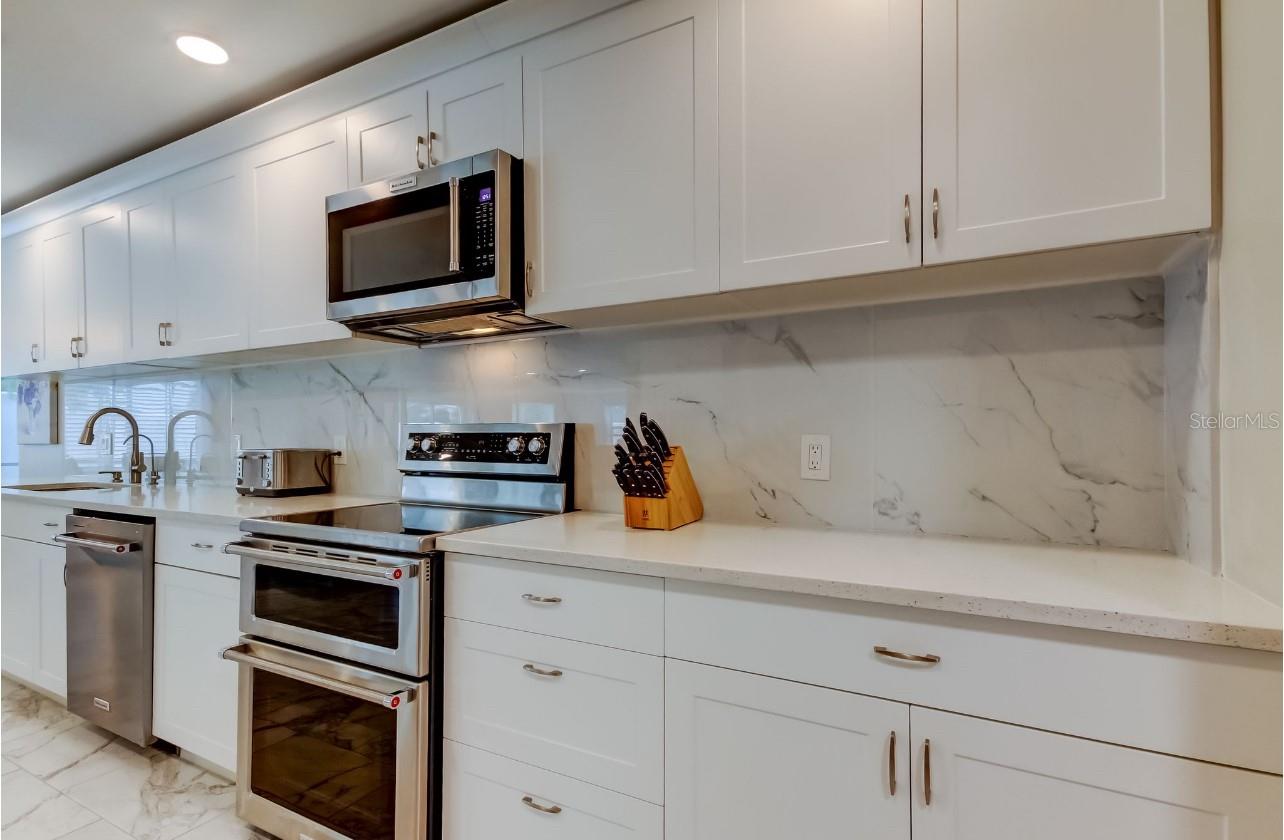 BLUE JAY WOODLANDS - PH 2 - Residential