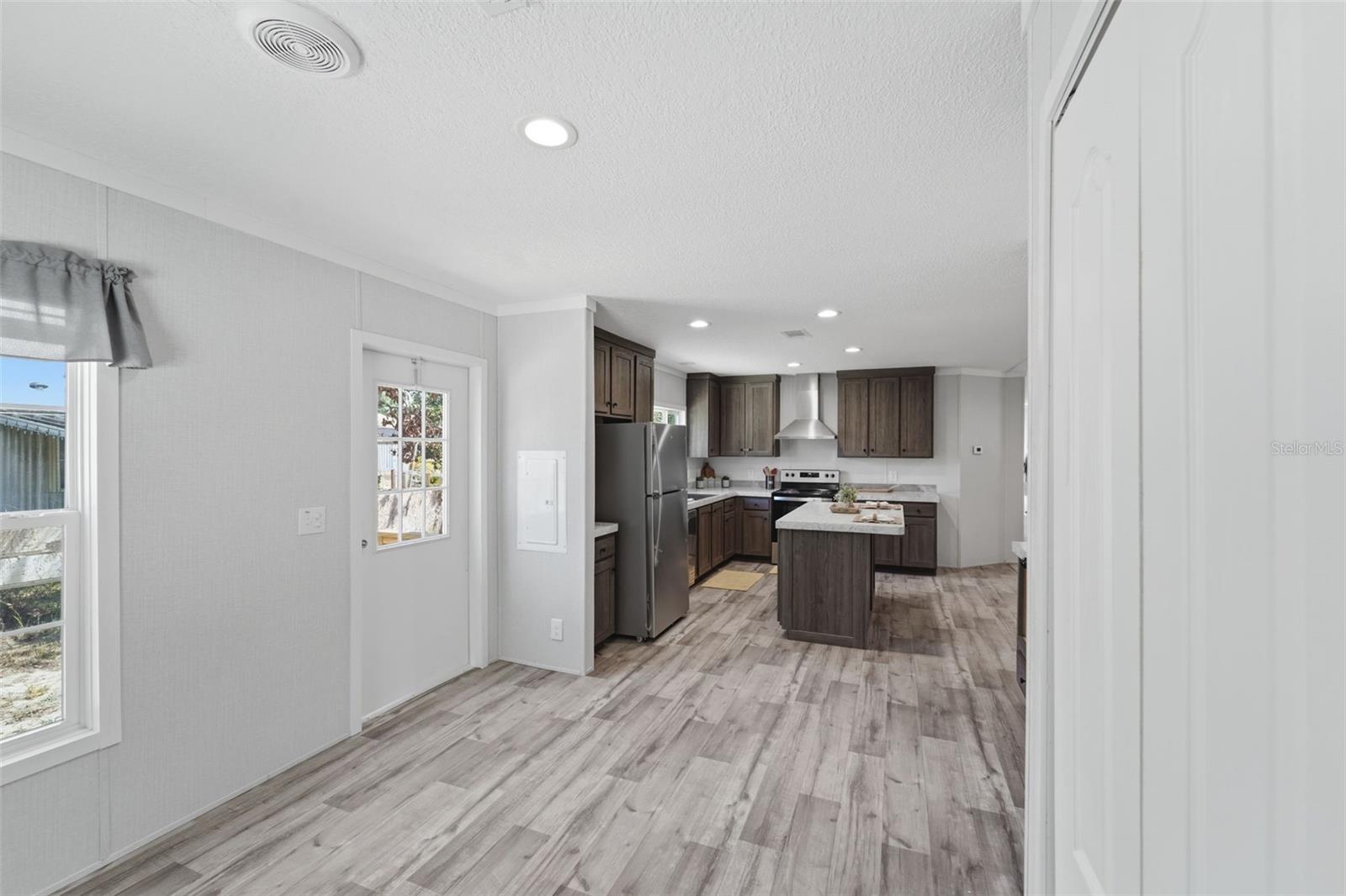 HIGHLAND LAKES - Residential