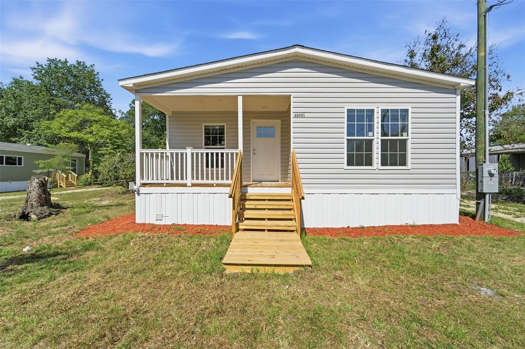Photo of 42051 Cherry Avenue, Deland, FL 32720 (MLS # O6401633)