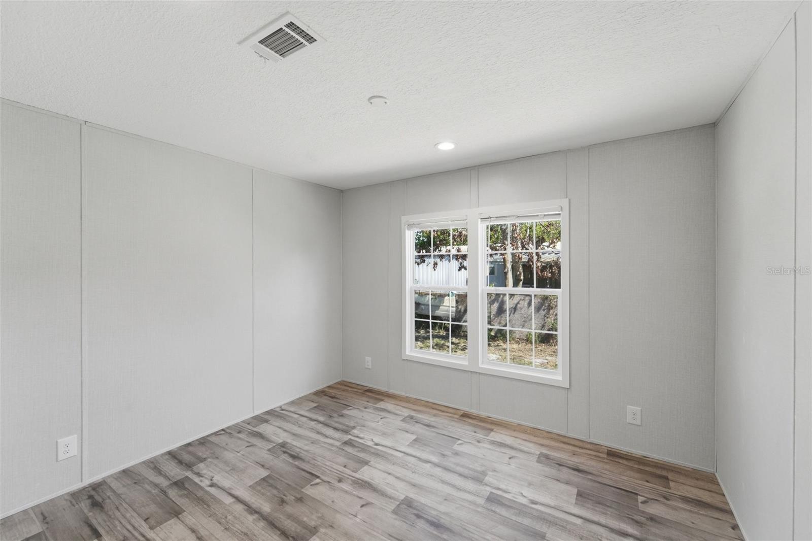 HIGHLAND LAKES - Residential