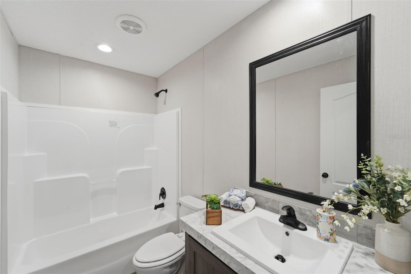 HIGHLAND LAKES - Residential